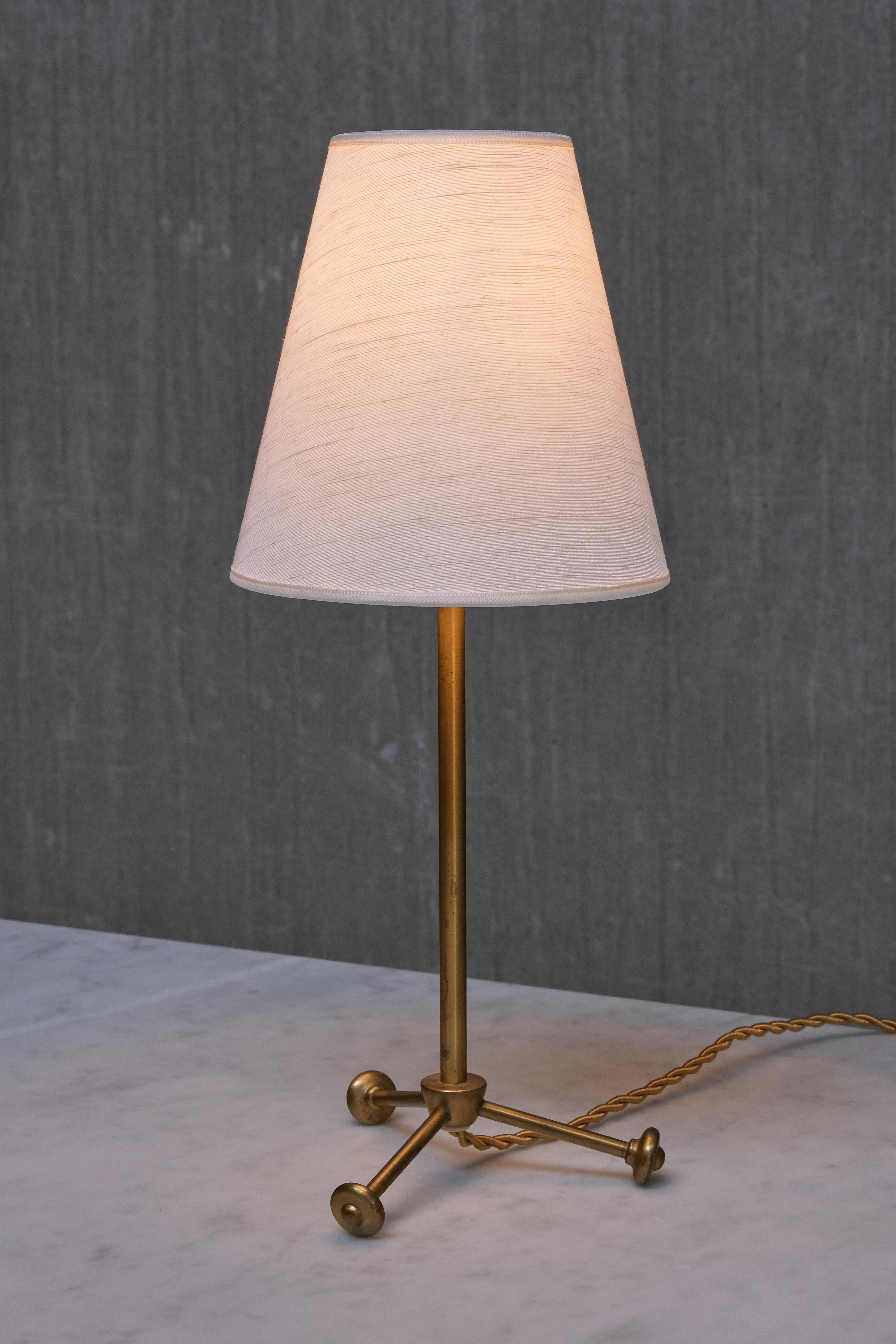 Laiton Rare lampe de table Hans Brass, Model No 732, Ateljé Lyktan, Suède, années 1940 en vente