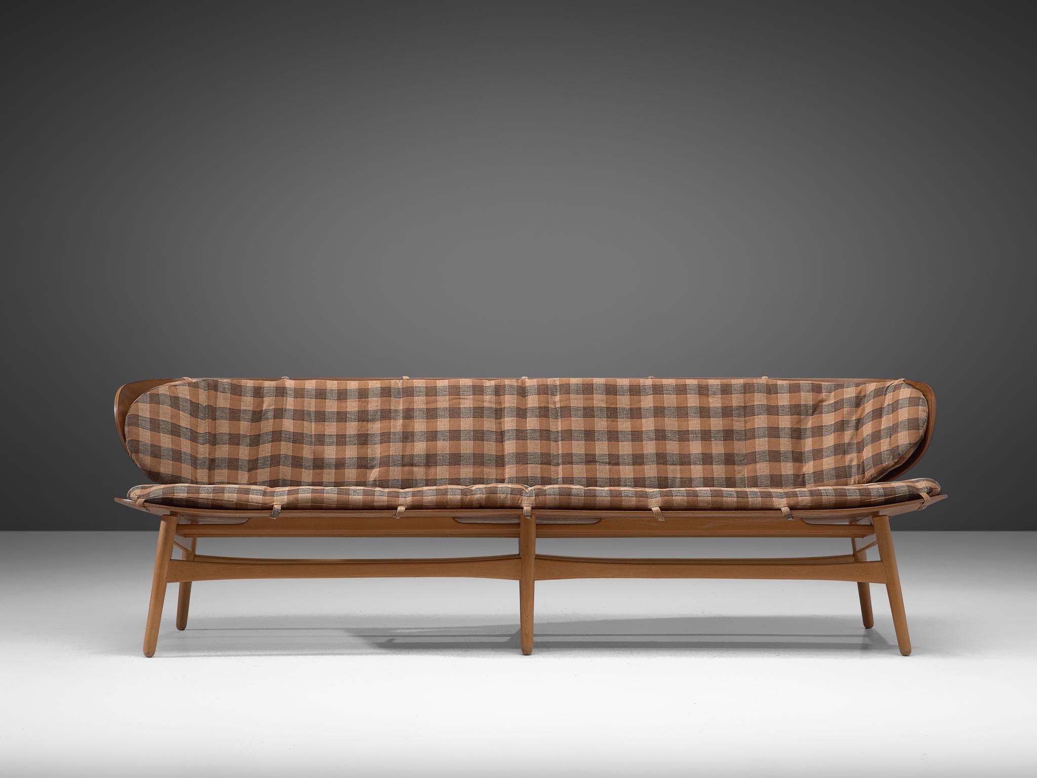 Rare Hans J. Wegner Bench FH 1935/4 in Walnut 3