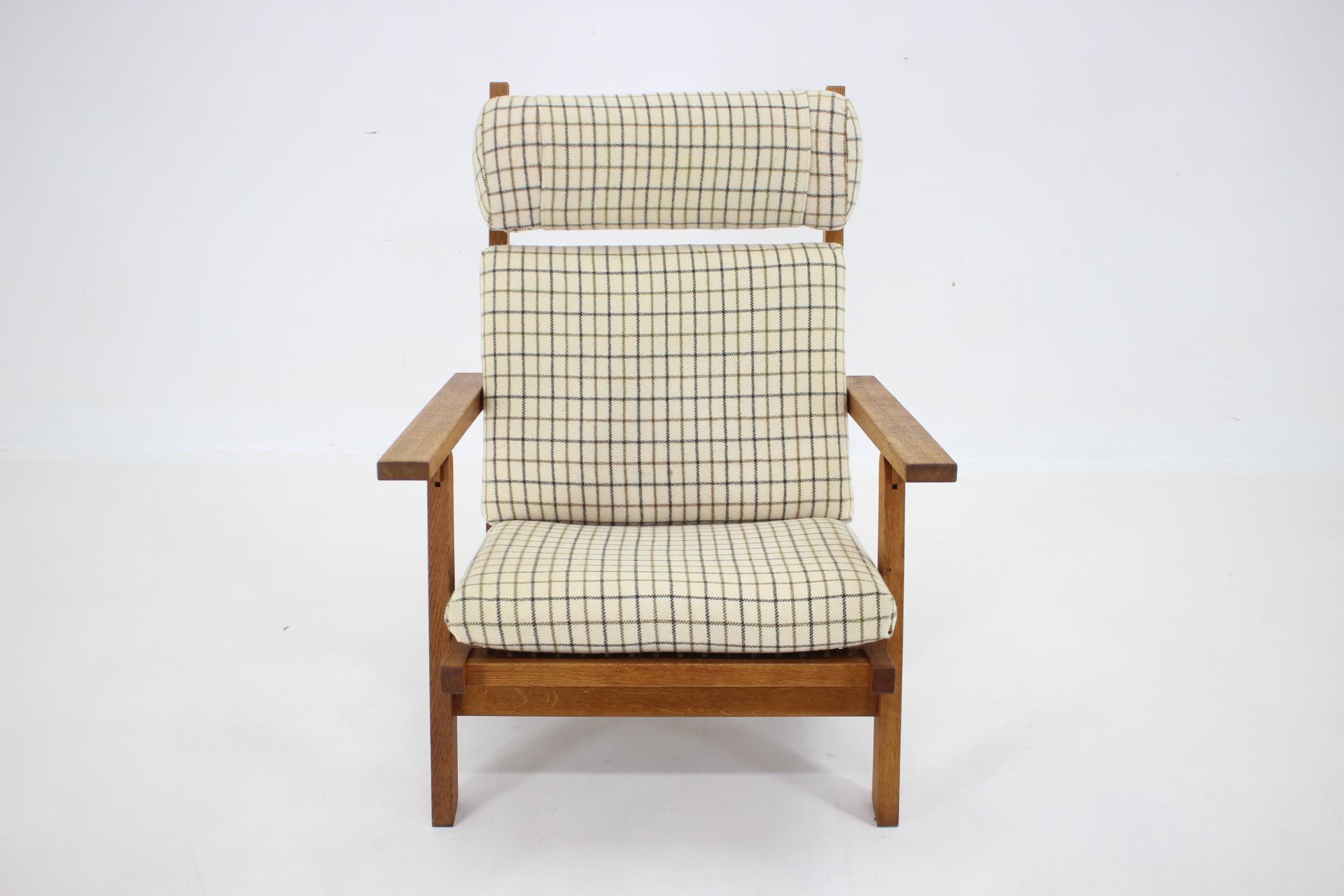 Danish Rare Hans J. Wegner  Oak Reclining Lounge Chair Model AP71, Denmark 1968  For Sale