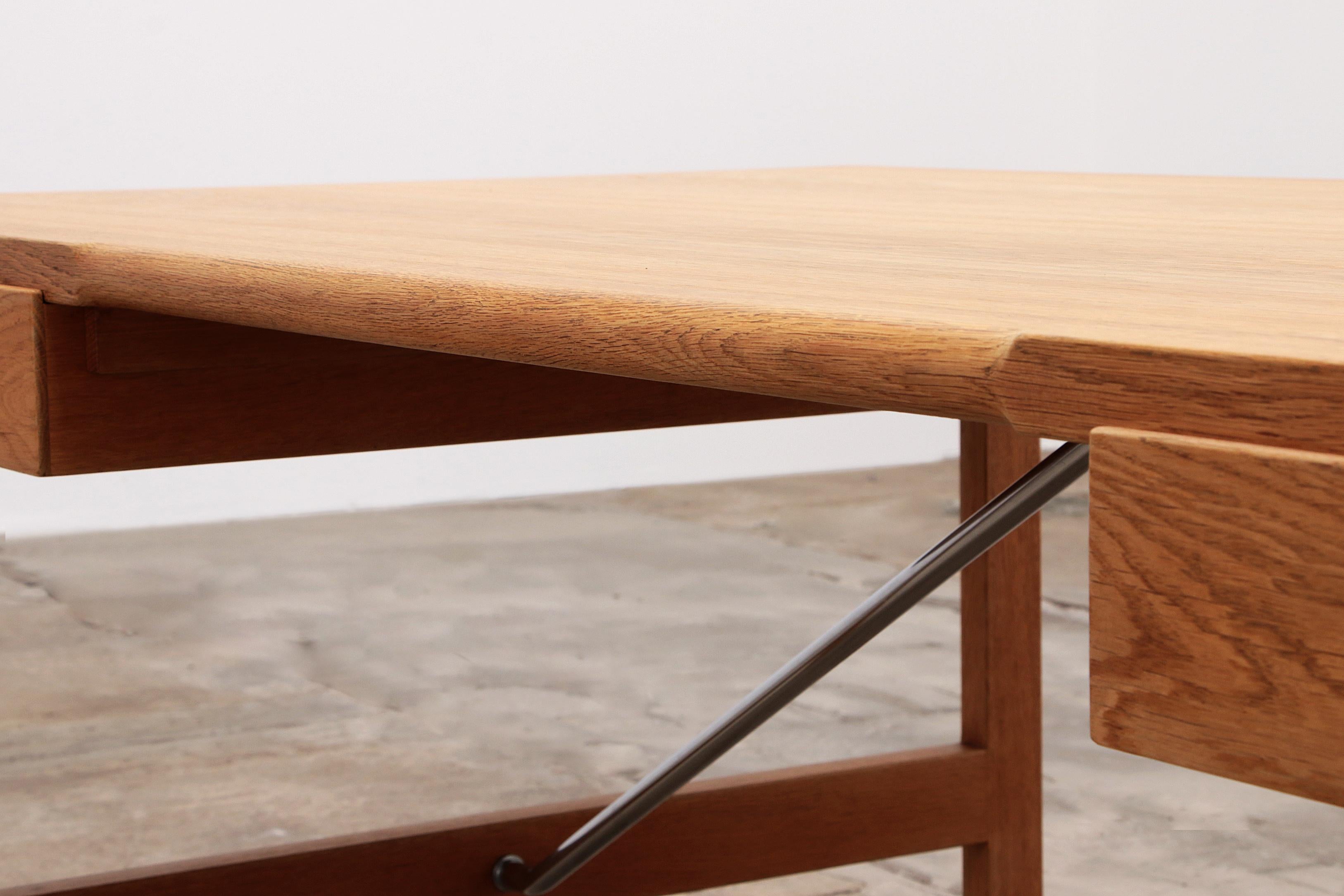 Rare Hans Wegner Desk Model AT325 by Andreas Tuck, 1960 8