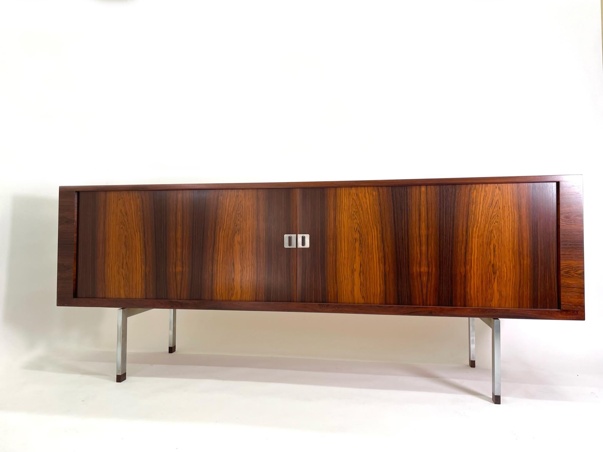 Mid-20th Century Rare Hans Wegner RY-25 Rosewood Sideboard for Ry Mobler For Sale