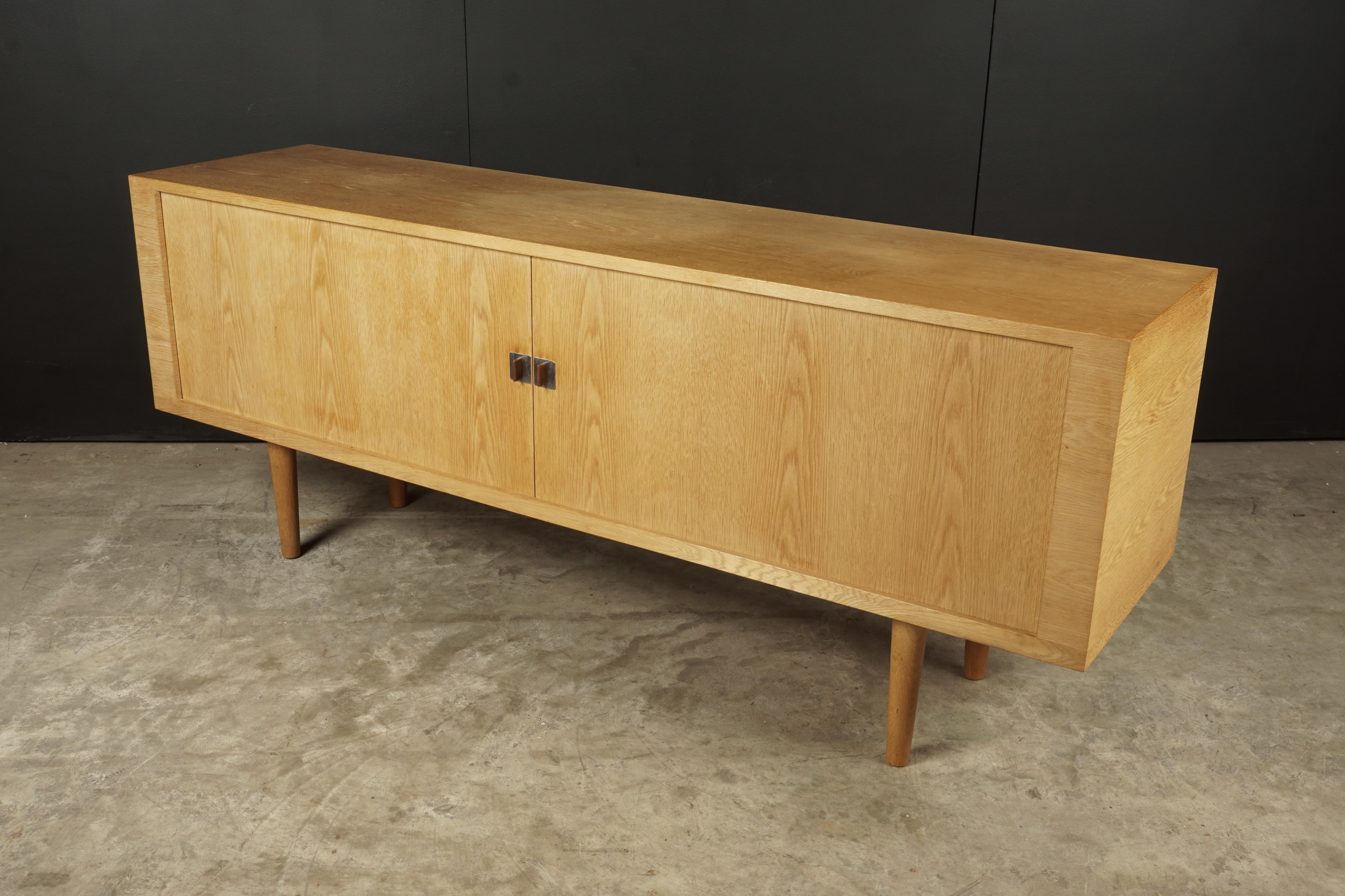 Rare Vintage Hans Wegner Sideboard in Oak, Model 