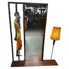 Raro specchio/mensola Harris Strong con lampada integrata, con una donna raffigurata su una piastrella artistica stilizzata