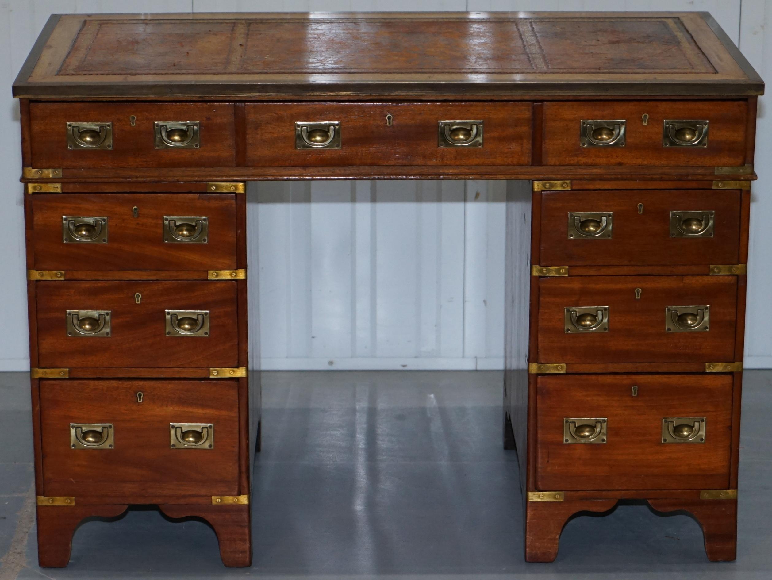 We are delighted to offer for sale this stunning original Military Campaign used Army & Navy twin pedestal partner desk

This desk is very rare, a period used piece, each pedestal has three nicely sized drawers, the desk top has one large map