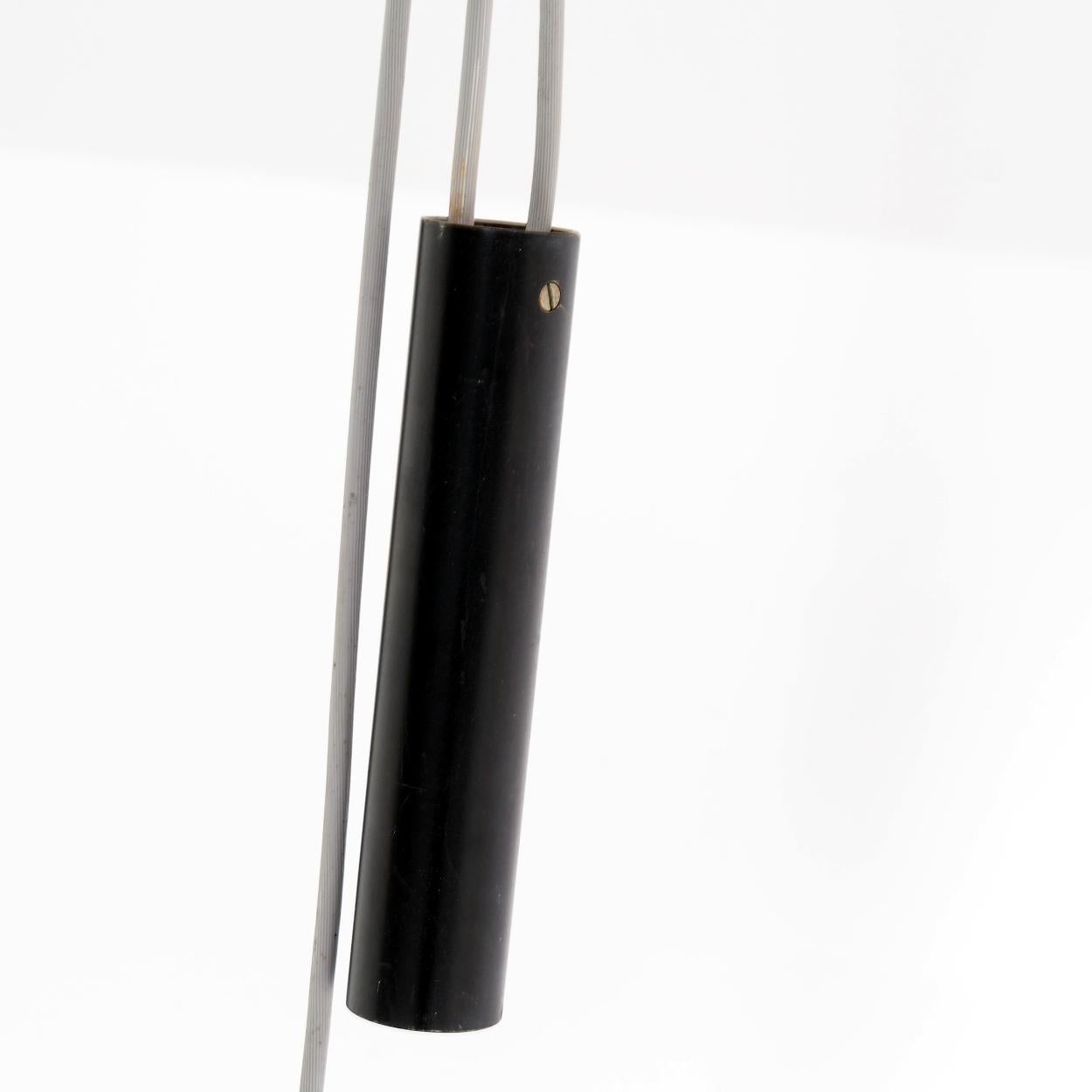 Metallo Rara lampada regolabile in altezza in metallo nero degli anni '50 in vendita