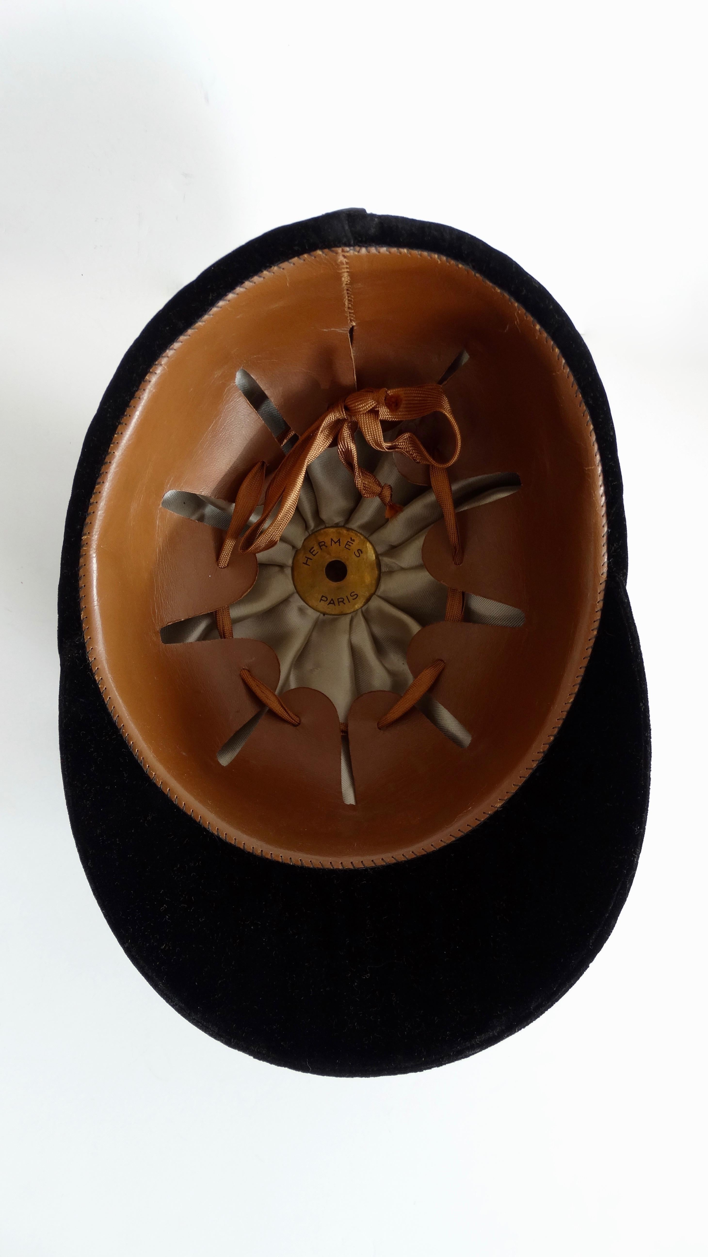Hermés Rare casque d'équitation et étriers en velours des années 1950  en vente 1