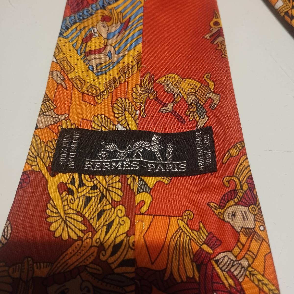 Men's Rare Hermès American Indians Tie For Sale