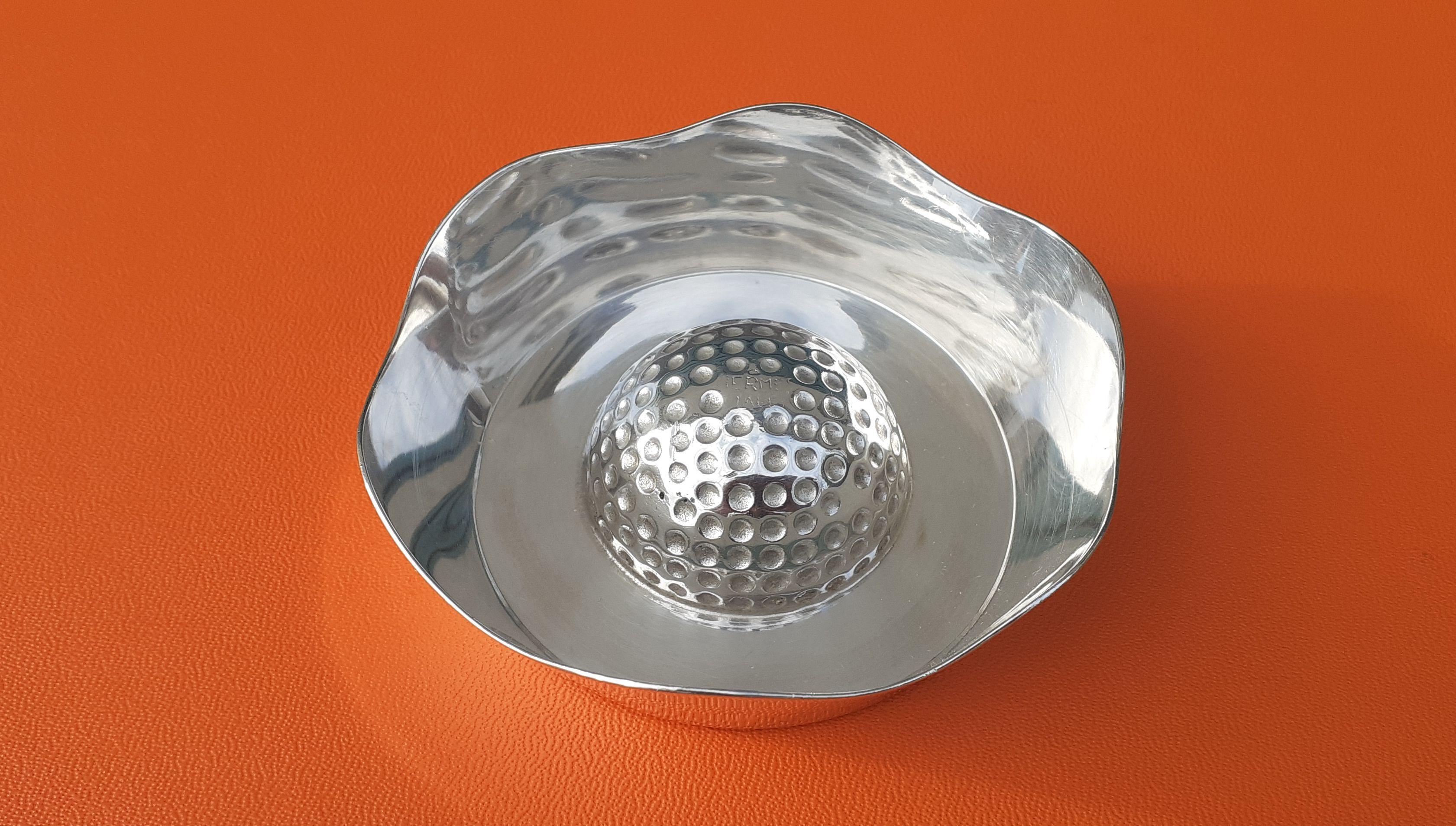 Women's or Men's Rare Hermès Ashtray Change Tray Golf Ball Shaped Ravinet d'Enfert in Silver For Sale
