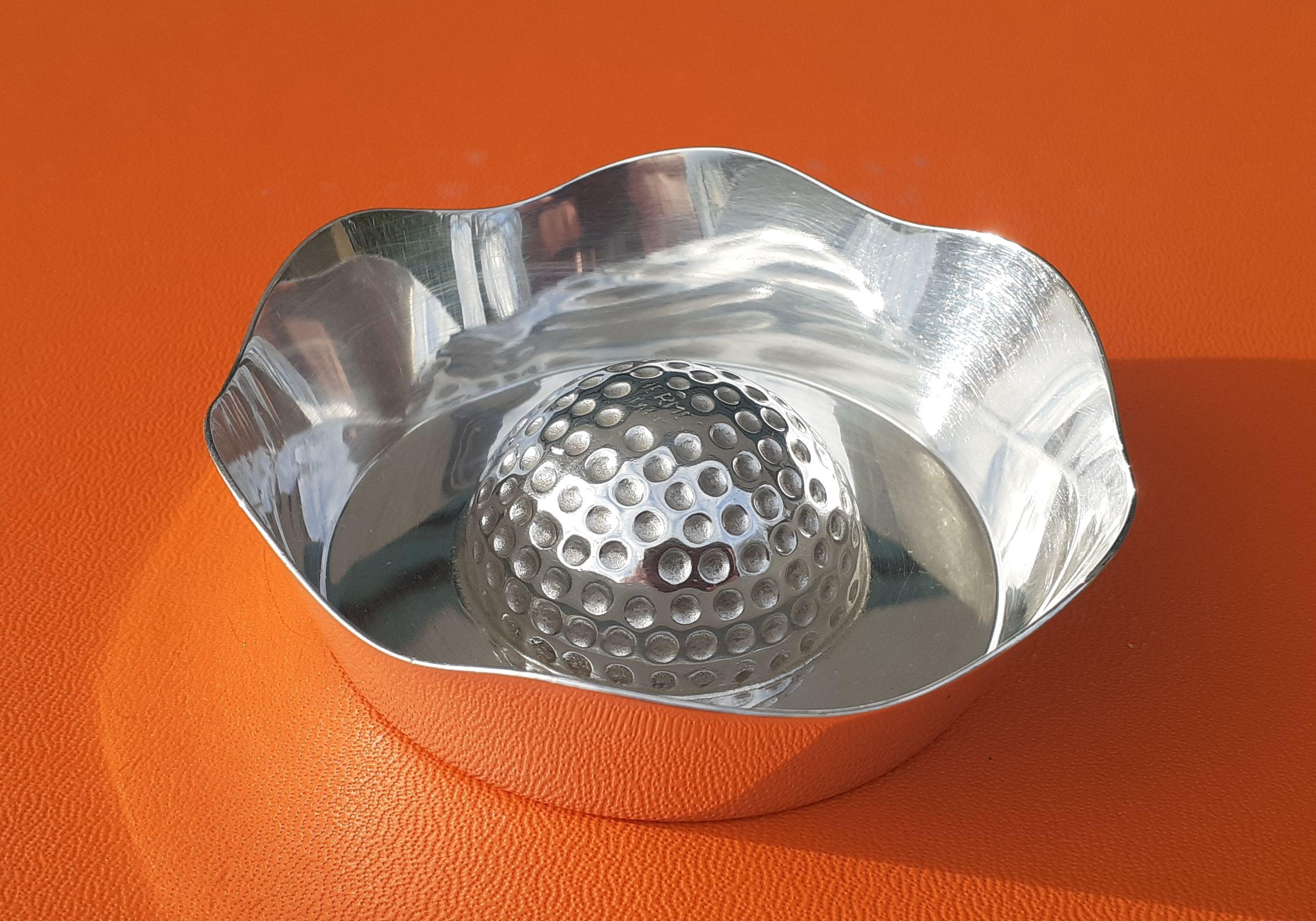 Seltene Hermès Aschenbecher Wechselgeld Tablett Golf Ball geformt Ravinet d'Enfert in Silber im Angebot 2