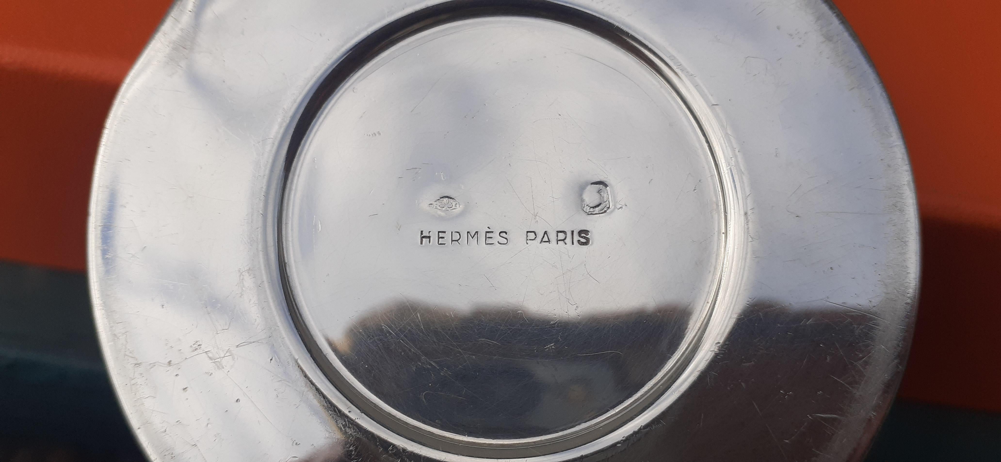 Seltene Hermès Aschenbecher Wechselgeld Tablett Golf Ball geformt Ravinet d'Enfert in Silber im Angebot 3