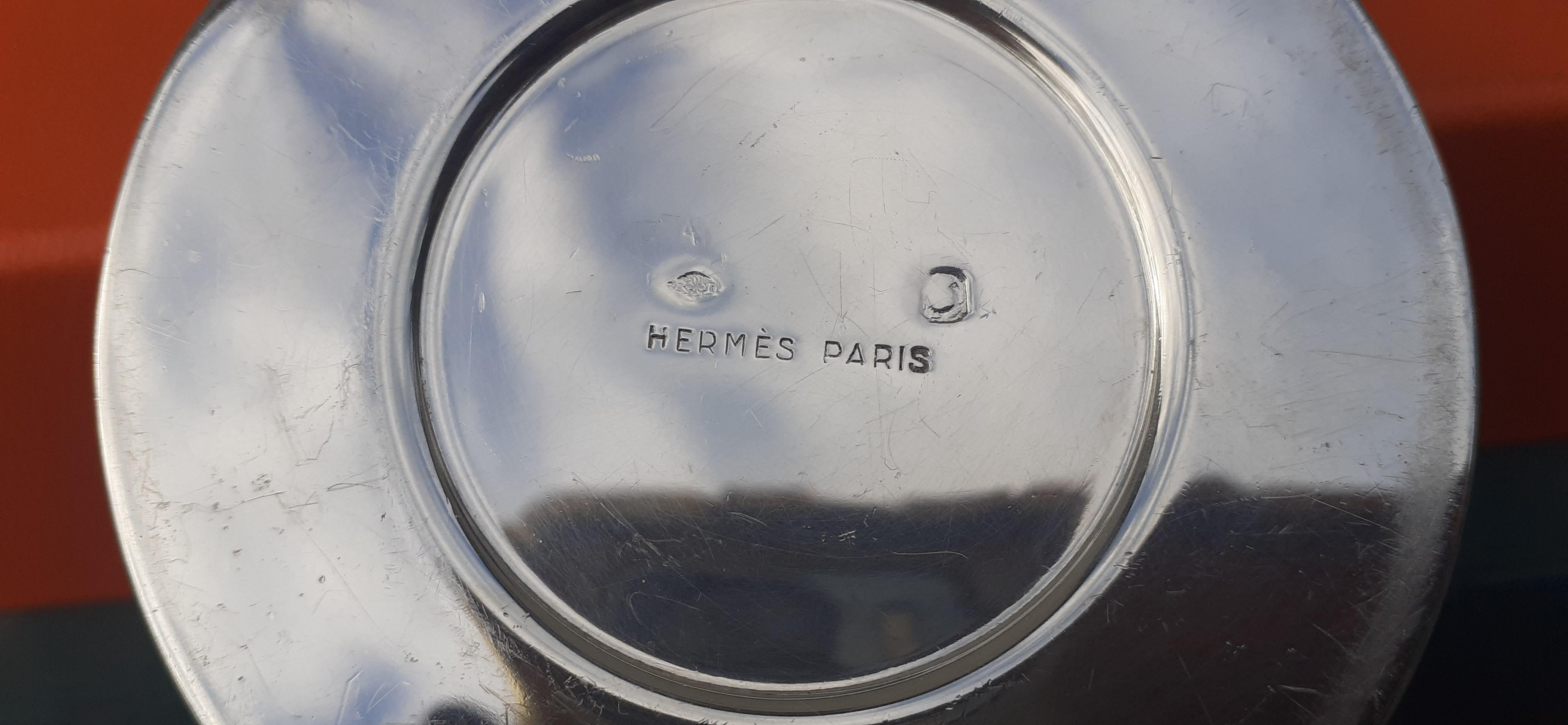 Seltene Hermès Aschenbecher Wechselgeld Tablett Golf Ball geformt Ravinet d'Enfert in Silber im Angebot 4