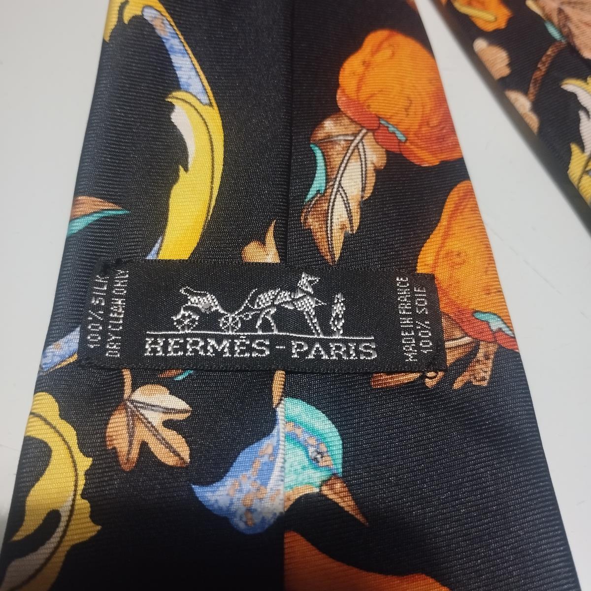 Men's Rare Hermès Autumn Leaves Silk Tie