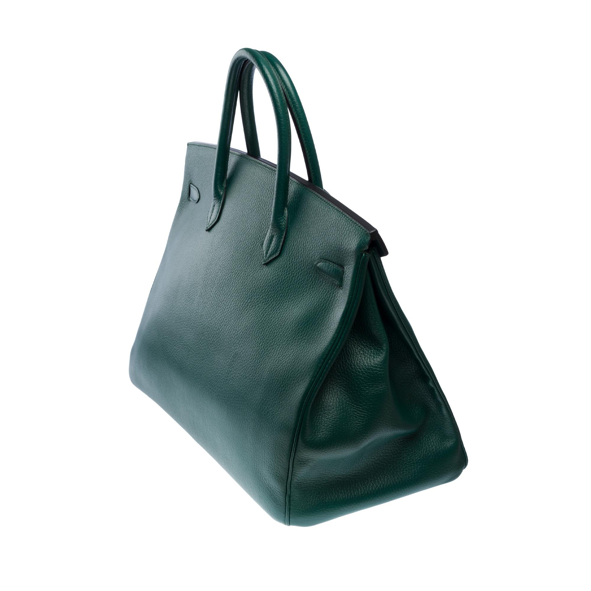 Women's or Men's Rare Hermes Birkin 40 handbag in Emerald Green Ardennes Calf leather, GHW