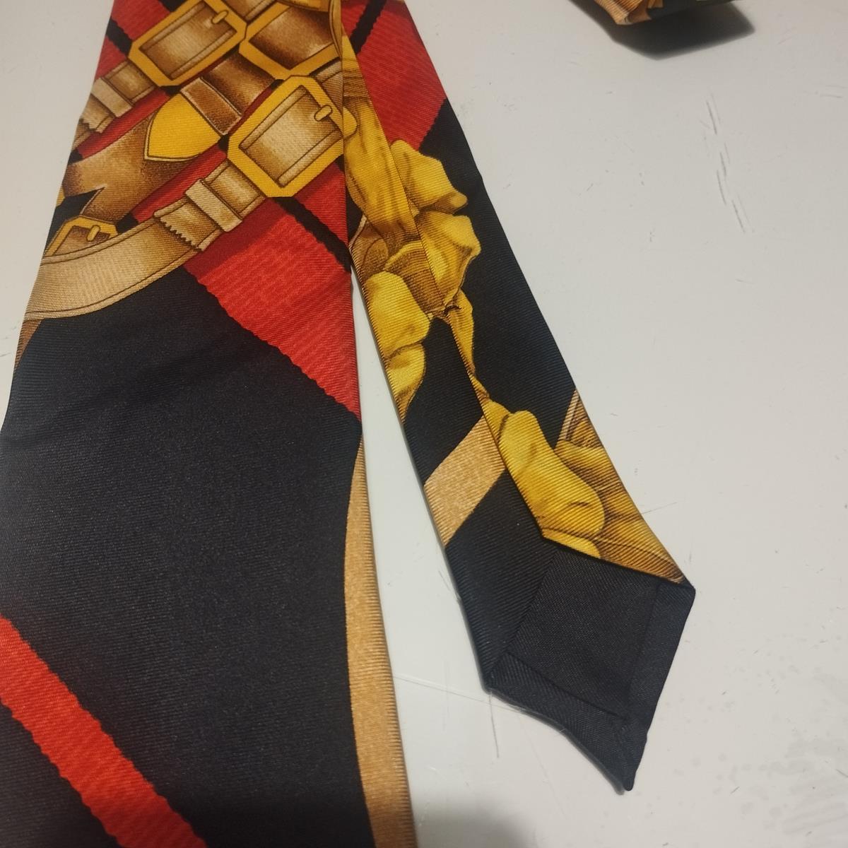 Brown Rare Hermès Buckles Silk Tie For Sale