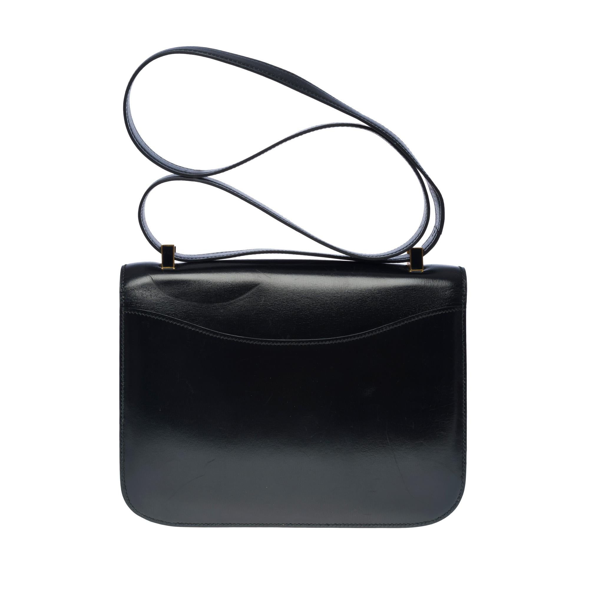 Rare Hermes Constance 23 shoulder bag in black box calf, gold and enamel HW In Good Condition For Sale In Paris, IDF