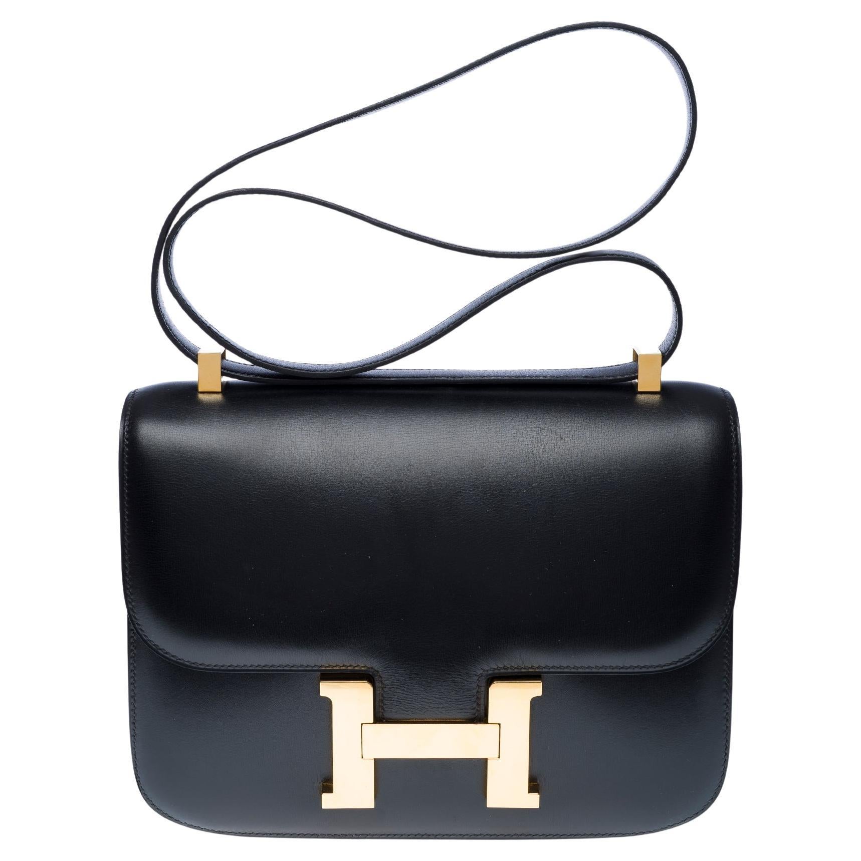 Rare Hermès Constance 23 shoulder bag in  Black Box Calfskin Leather , GHW For Sale