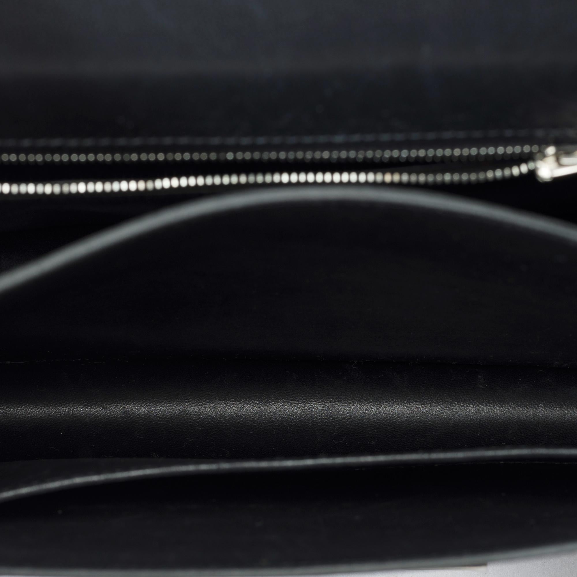 Rare Hermès Constance 23 shoulder bag in black box calfskin leather , PHW For Sale 4
