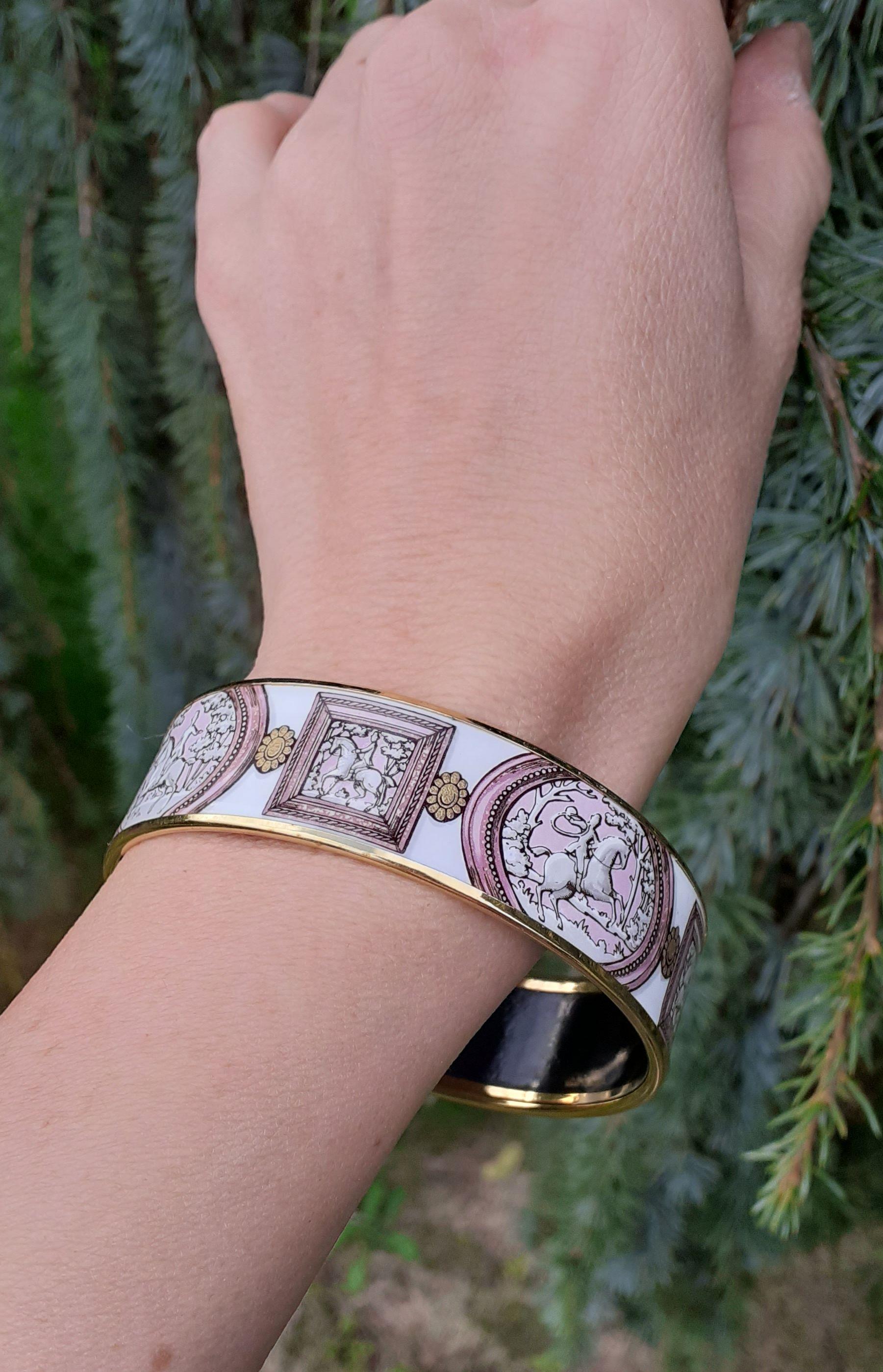 Rare bracelet Hermès en émail Wedgwood rose Taille GM 70 en vente 12