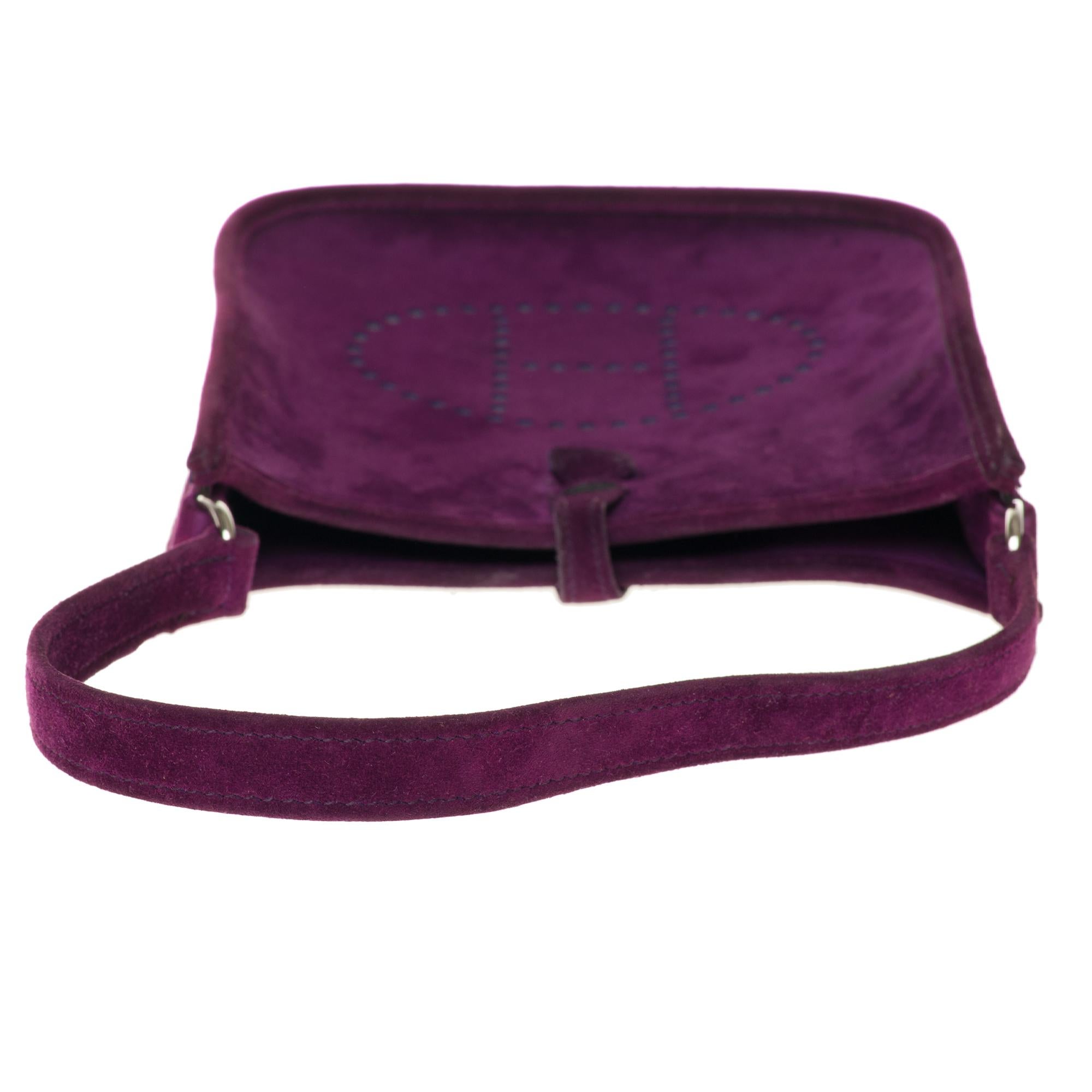 Rare Hermès Evelyne TPM handbag in purple suede, new condition ! 2