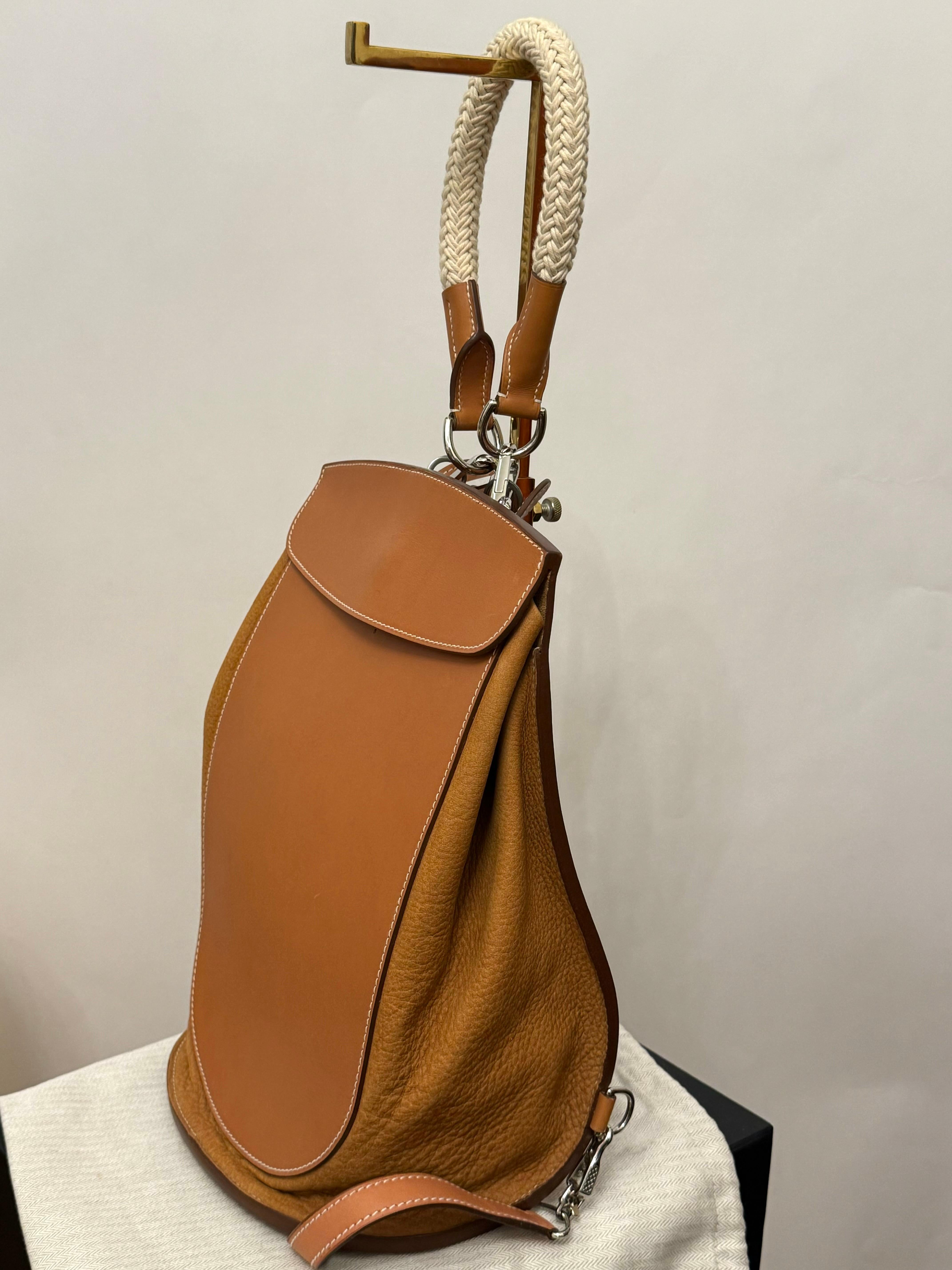 Rara borsa/zaino Hermes in pelle dorata Sherpa in vendita 7