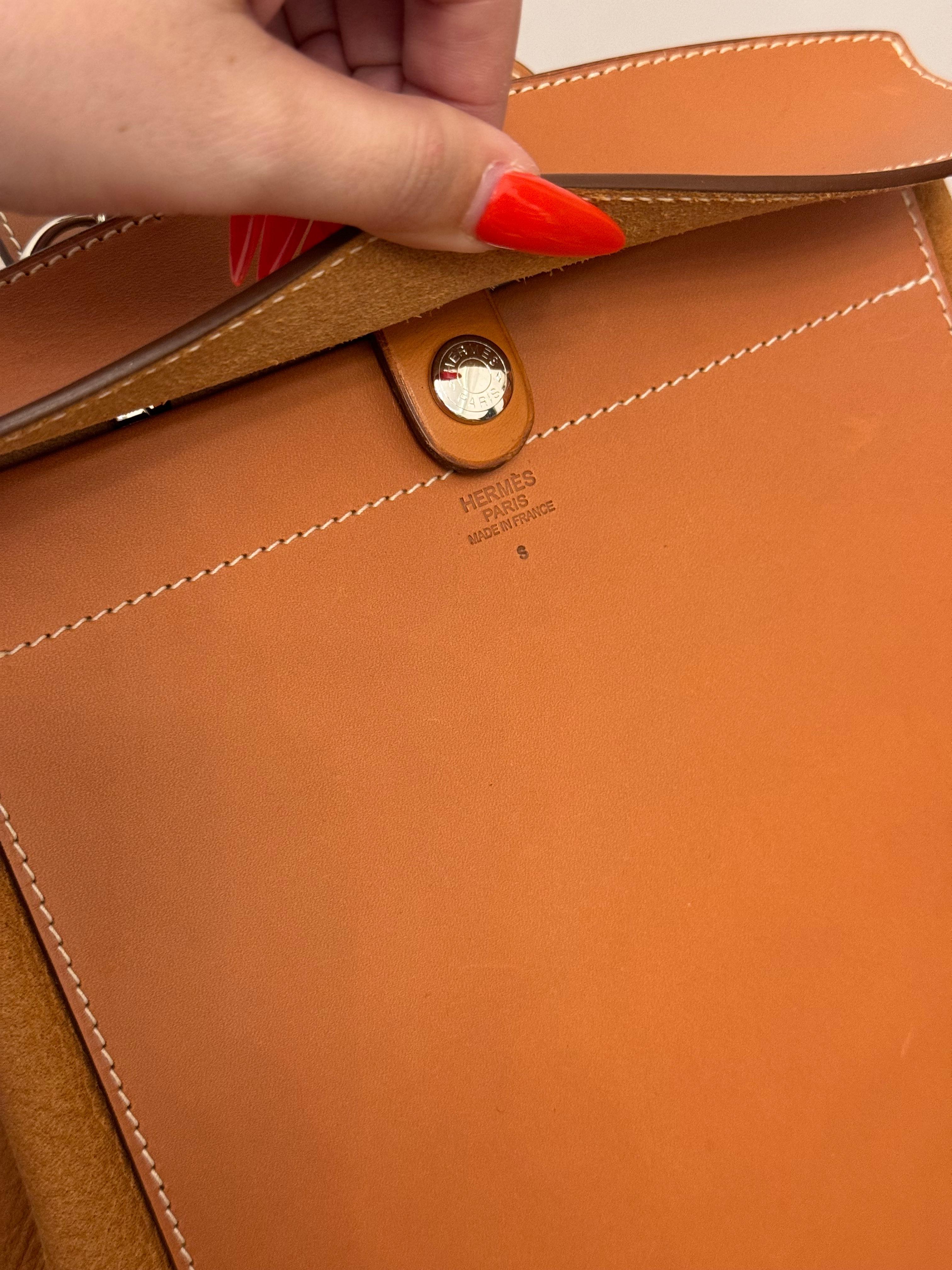 Rara borsa/zaino Hermes in pelle dorata Sherpa in vendita 1