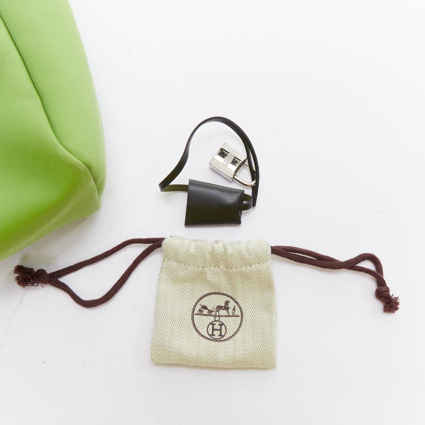 rare HERMES Herbag A Dos Vert Criquet green black canvas palladium backpack For Sale 6