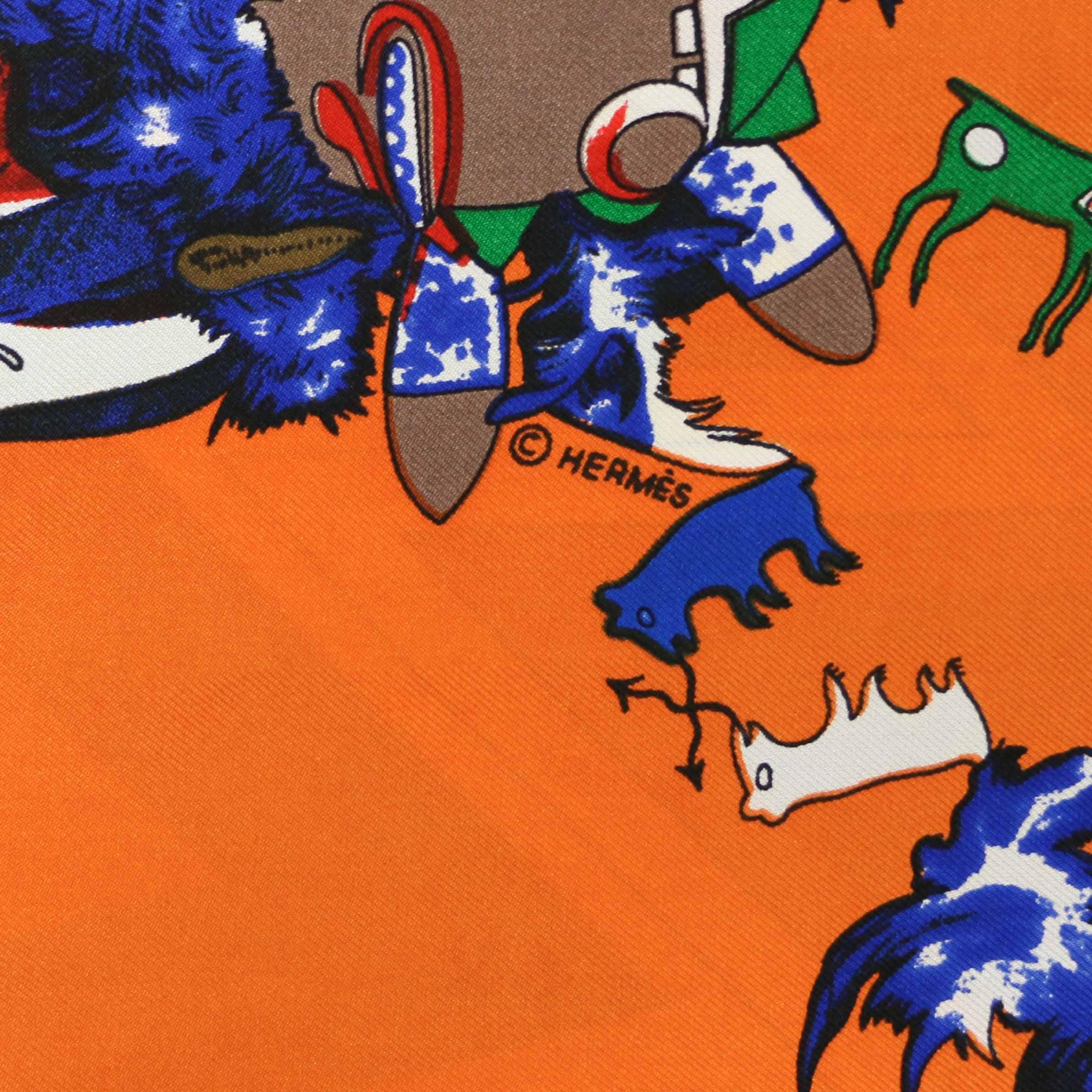 Large HERMES Kachinas silk twilly by Olivier Kermit
Condition: very good
Made in France
Model: Kachinas
Material: 100% silk
Color: orange background, multicolored
Dimensions: 160 x 20 cm
Designer: Olivier Kermit
Year: 1992
Details : Rare, Kachinas