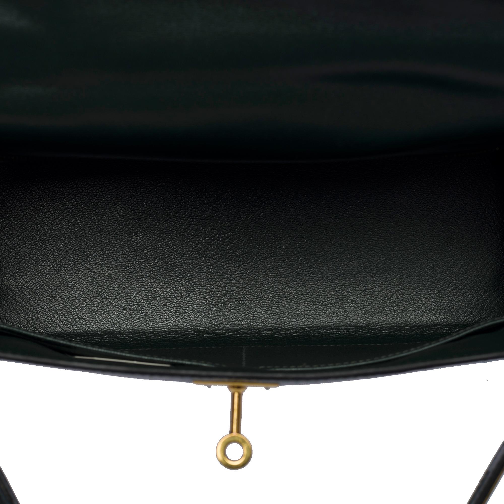 Rare Hermès Kelly 28 retourne handbag strap in green box calf leather, GHW 3