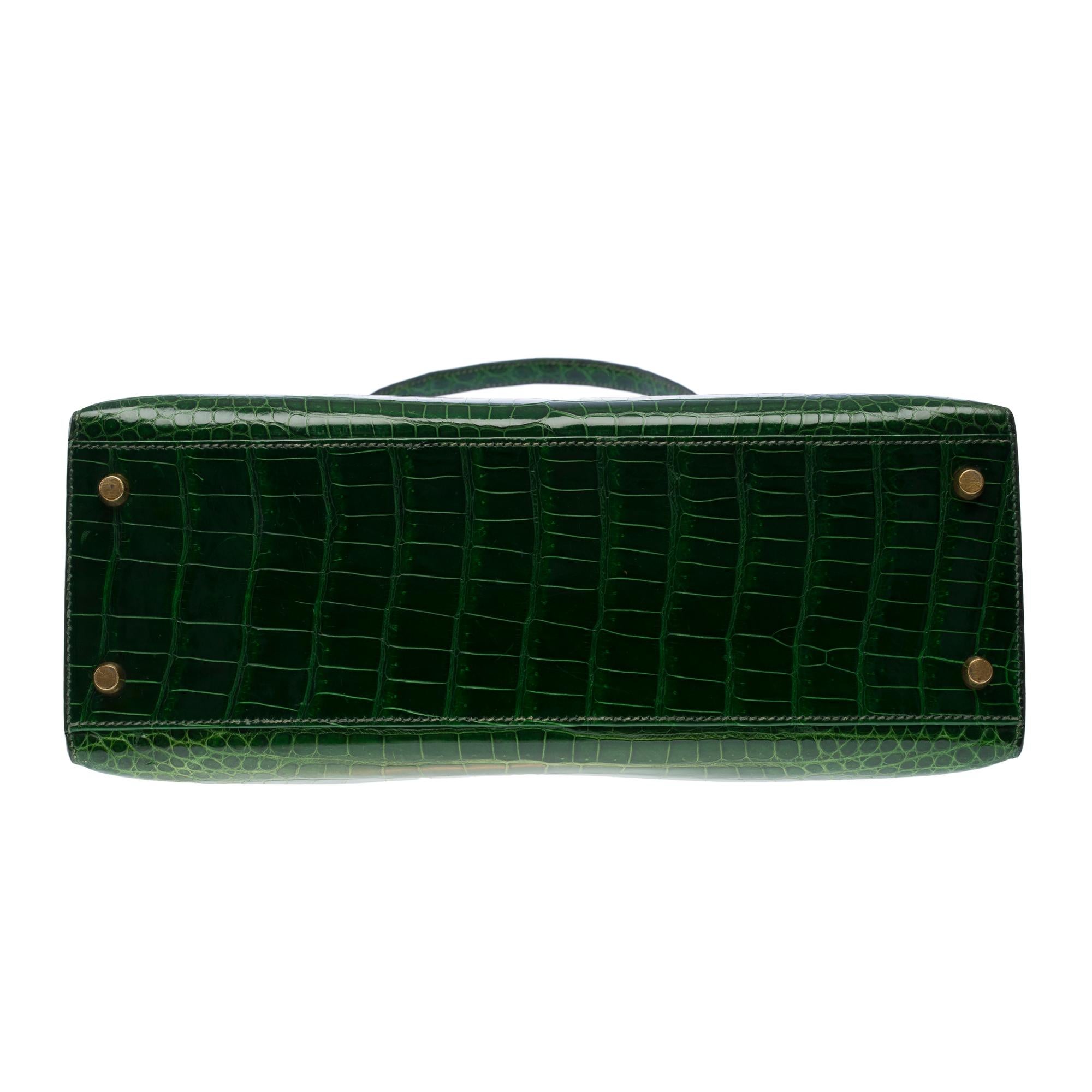 Rare Hermès Kelly 32 saddle handbag strap in Green Emerald Crocodilylus , GHW 6