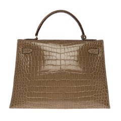 Rare Hermès Kelly 32 sellier handbag strap in Ficelle Porosus Crocodile, GHW
