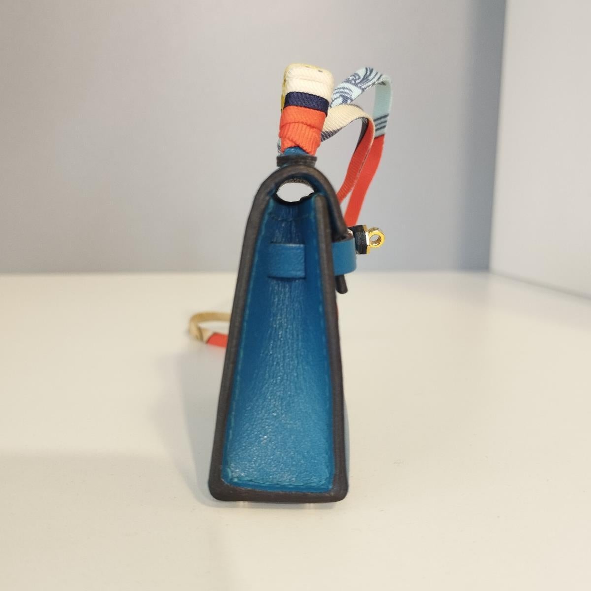 Rare Hermès Kelly Charm In Excellent Condition In Gazzaniga (BG), IT