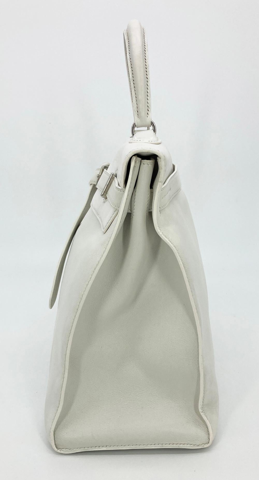 Rare sac Kelly Flat 35 blanc Swift Silver PDH Hermès Bon état - En vente à Philadelphia, PA