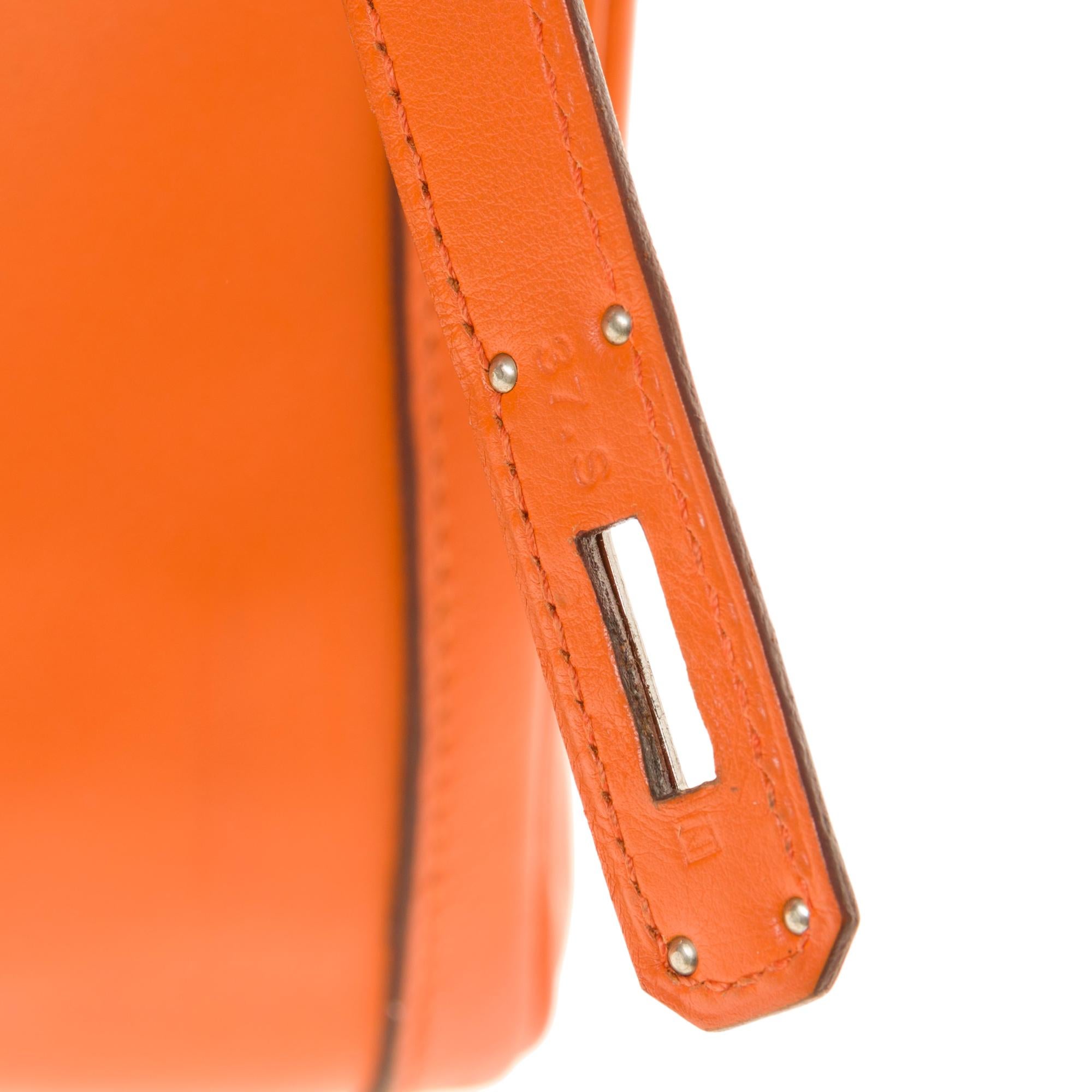 Orange Rare Hermès Kelly Lakis 35 handbag with strap in orange swift calf leather, PHW