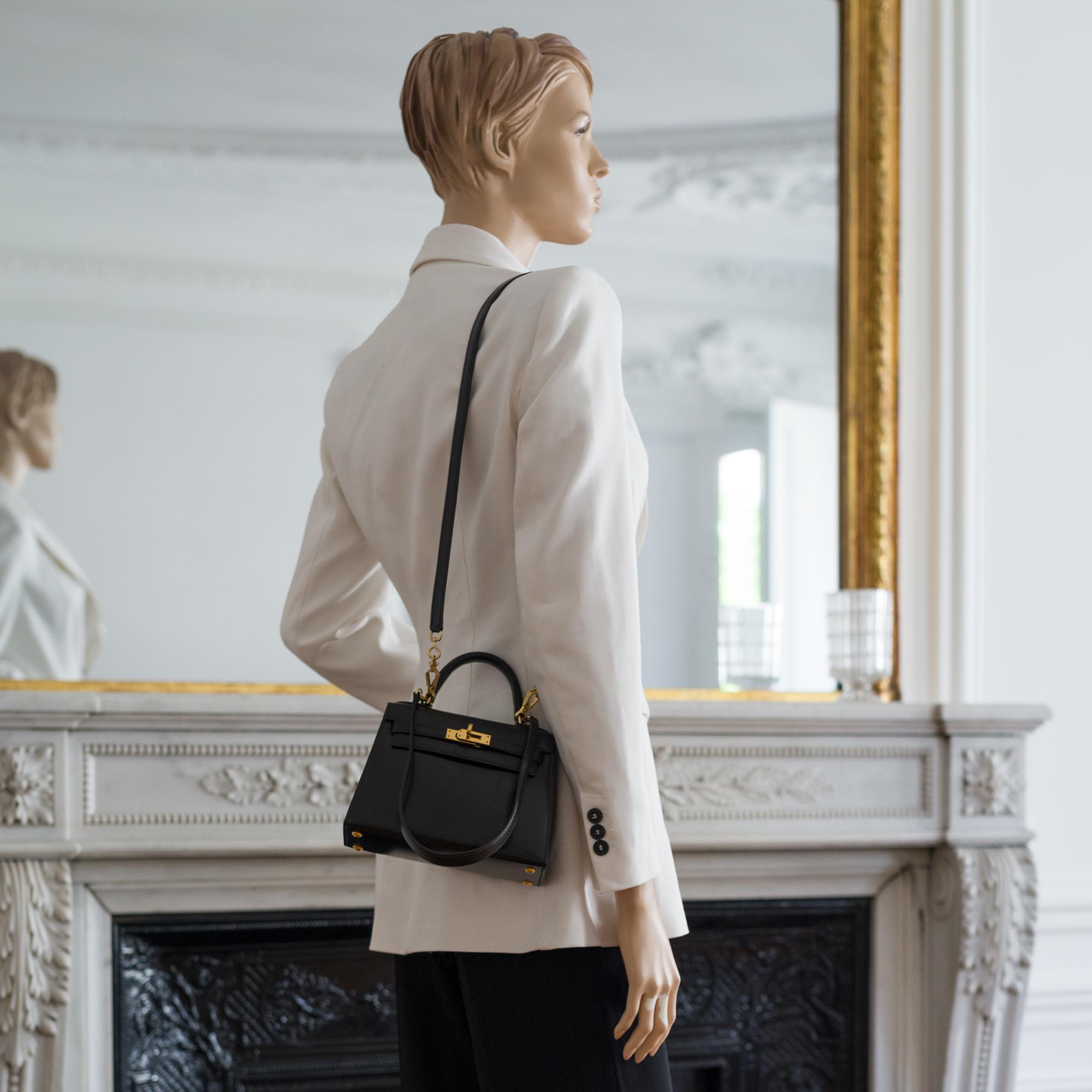 Rare Hermès Mini Kelly 20cm handbag double strap in black box calfskin, GHW 8