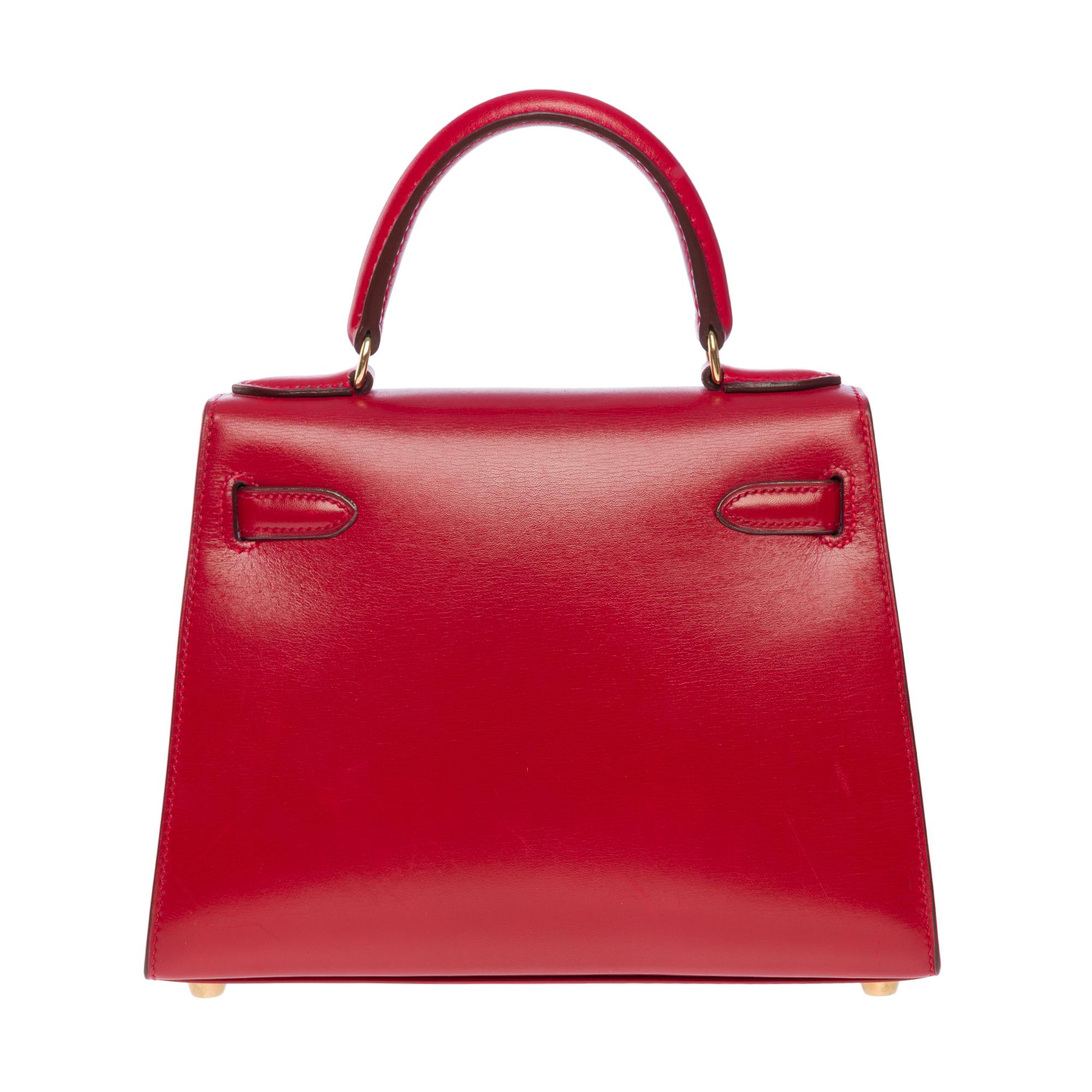Rare Hermès Mini Kelly 20cm sac à main double bandoulière en cuir de veau boîte H rouge, GHW Pour femmes en vente