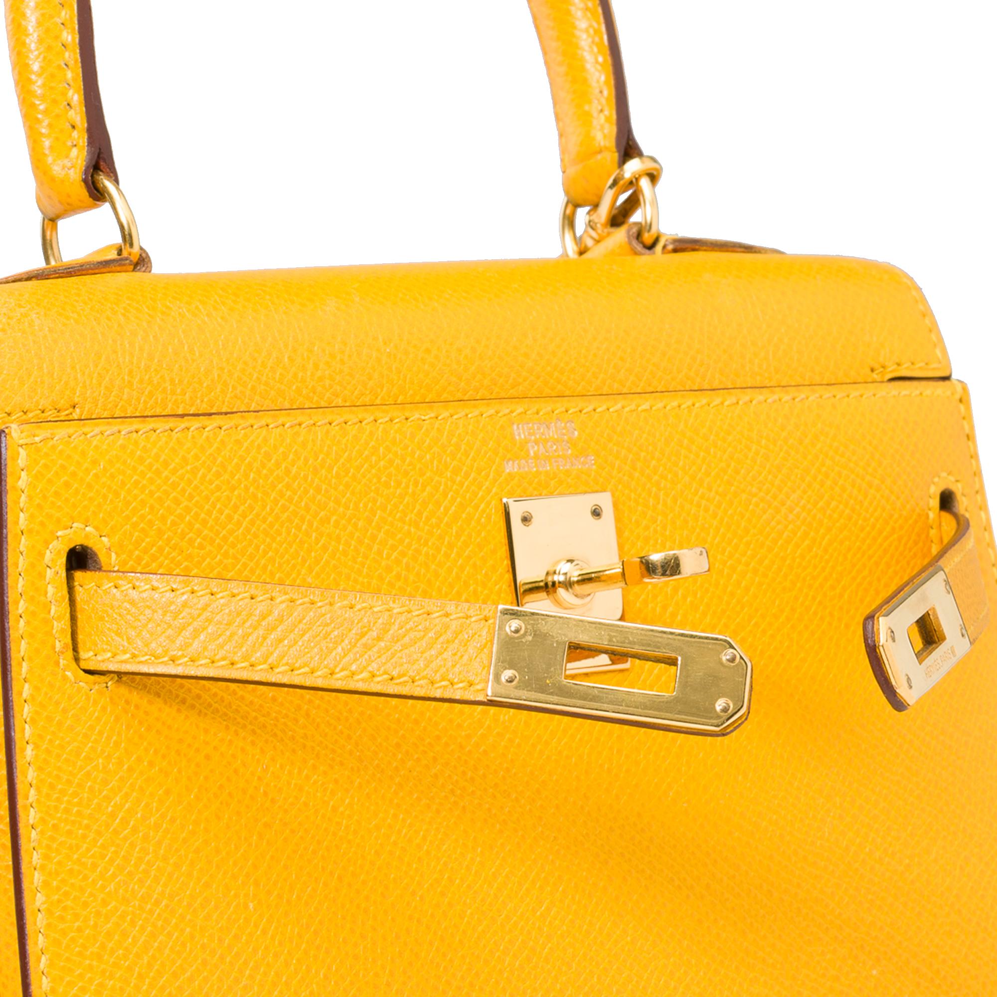 Rare Hermès Mini Kelly 20cm handbag strap in Amber Yellow Courchevel , GHW 2