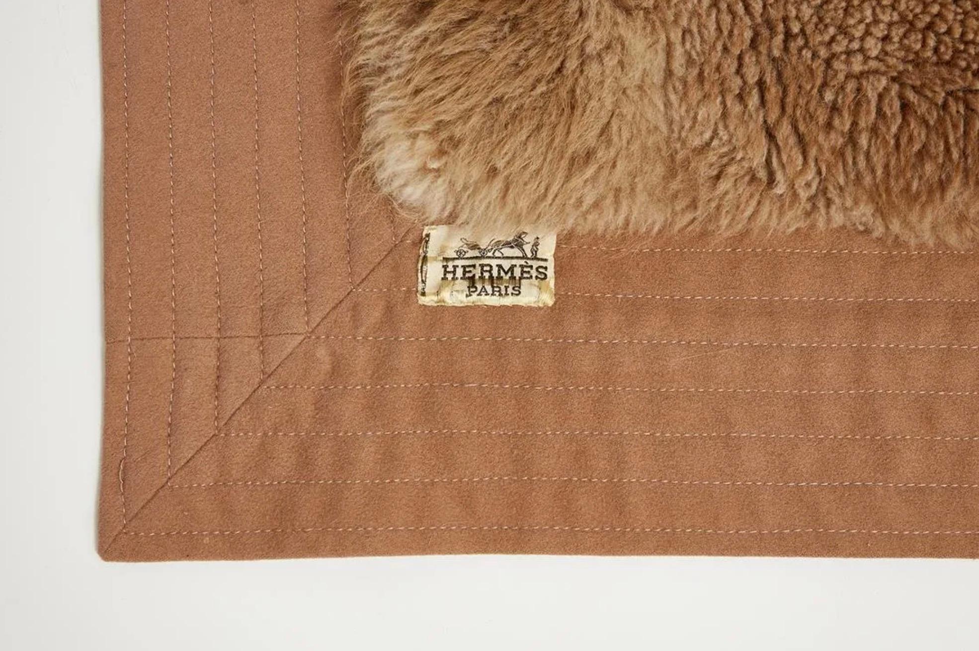 Organique Rare Hermès Paris Guanaco Fur and Wool Blanket, c 1980s France, Signed en vente
