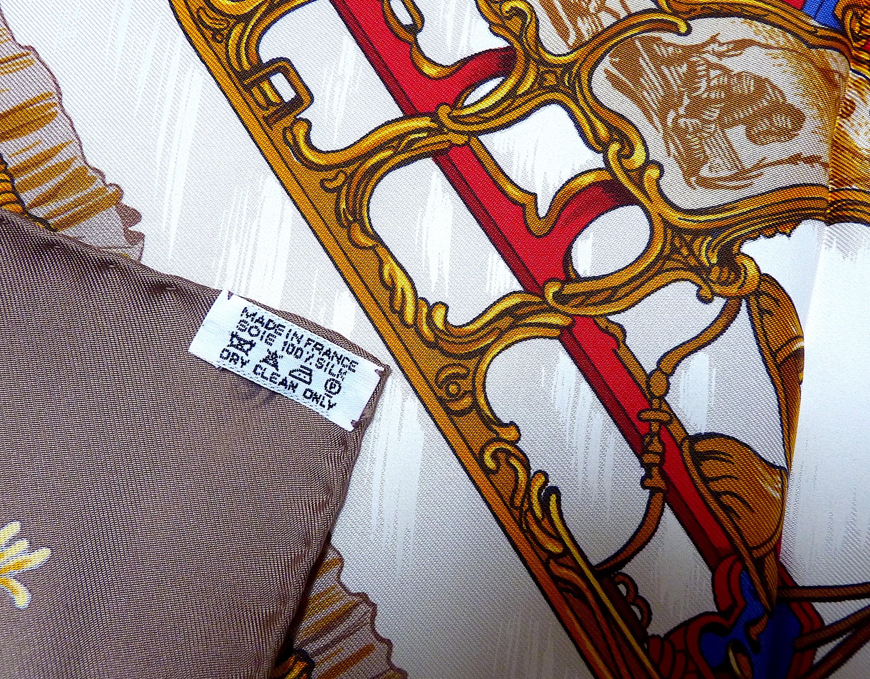 Rare Hermes Scarf BRAND NEW with Box Traîneaux et Glissades 6