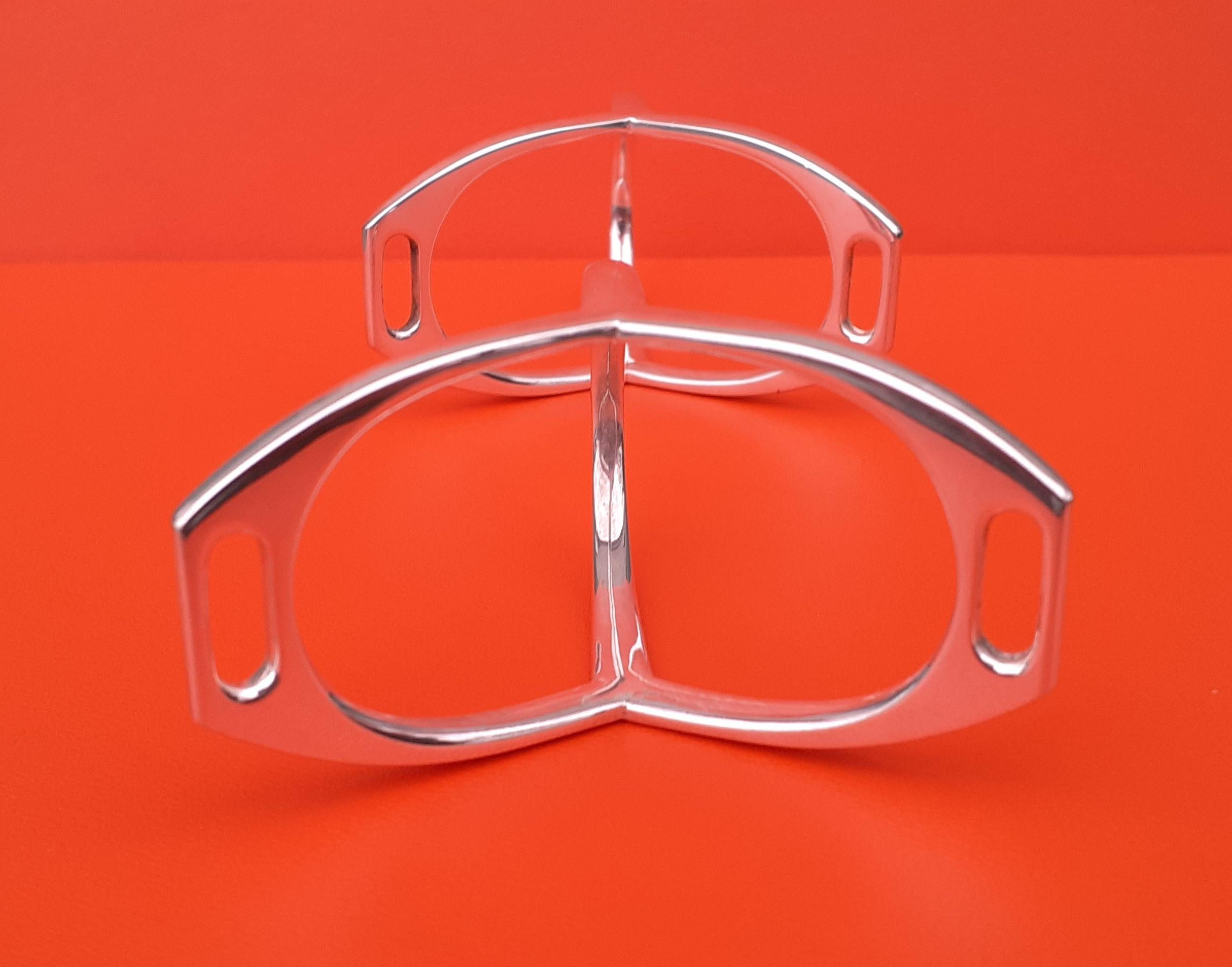 Rare Hermès Set of 2 Napkin Rings Stirrups Shaped in Silver For Sale 6