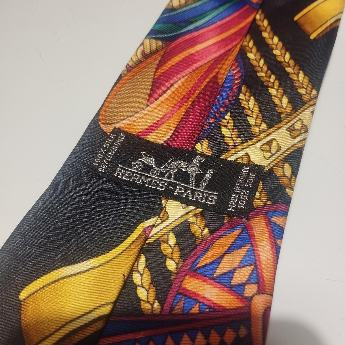 Rare Hermès Silk Tie 1