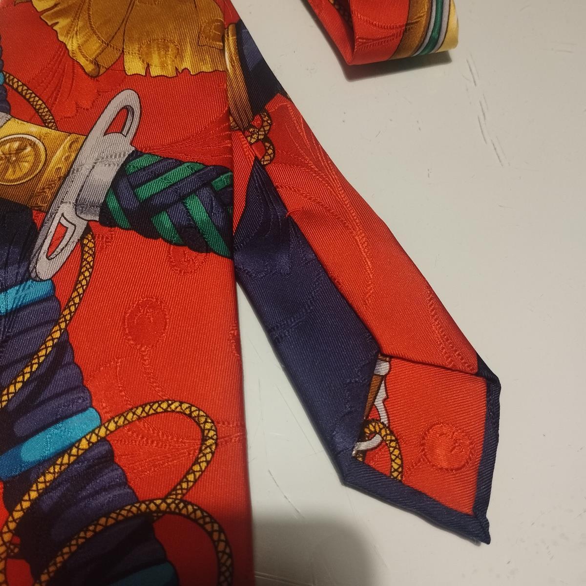 Red Rare Hermès Spades Tie For Sale