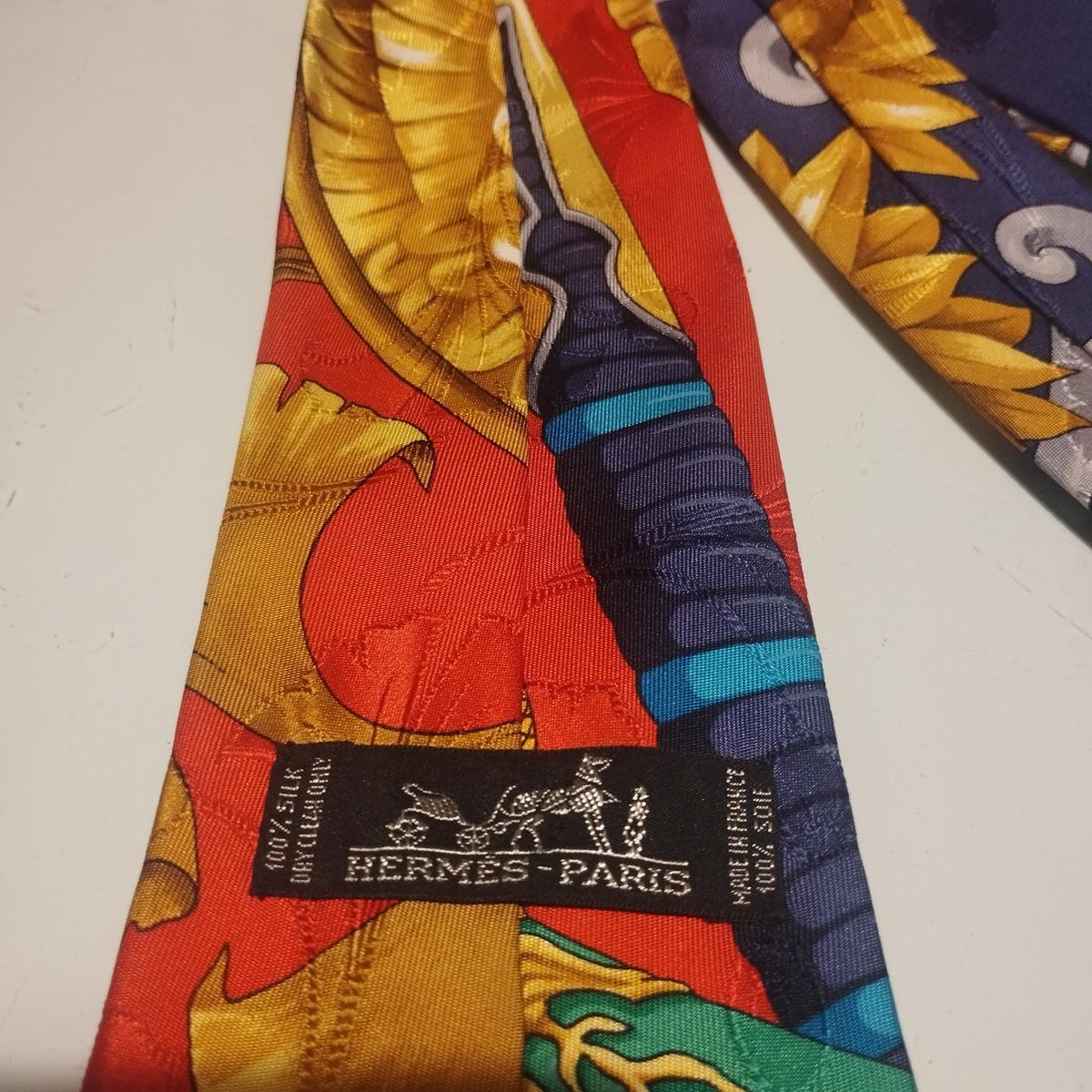 Men's Rare Hermès Spades Tie For Sale