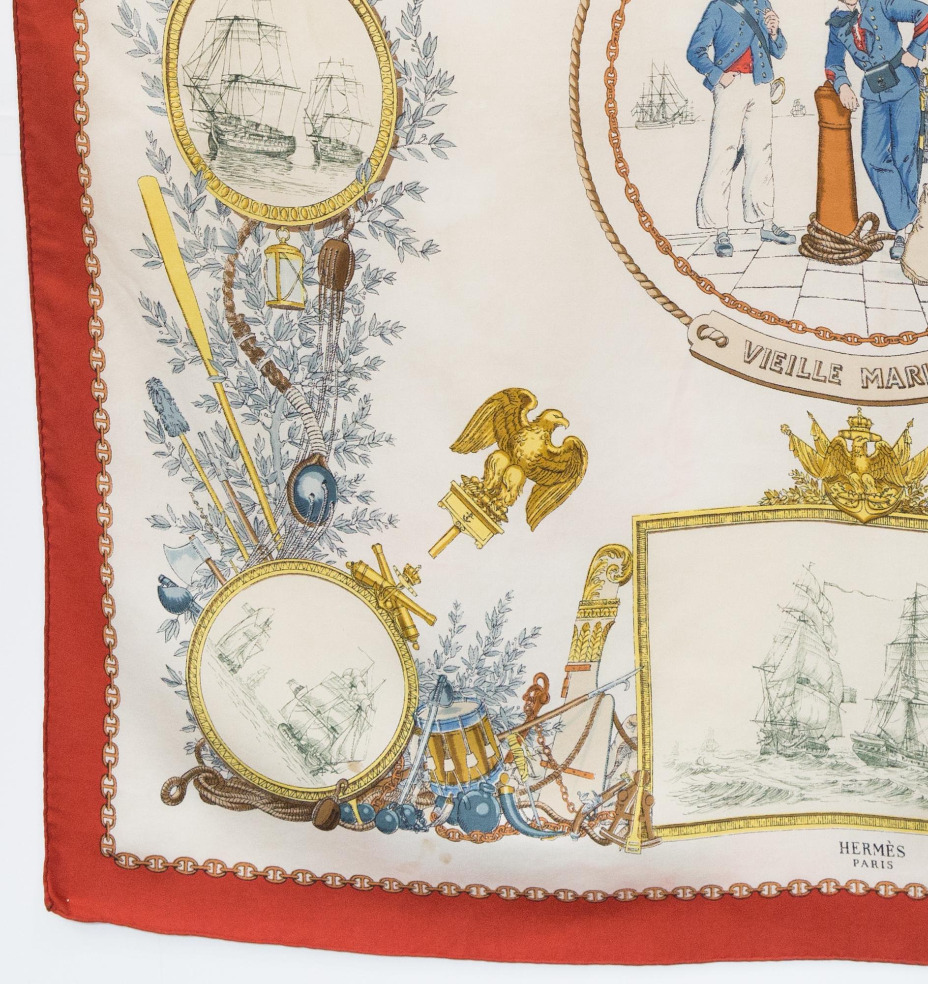 Rare écharpe en soie Vieille Marine d'Hermès par P. Ledoux État moyen - En vente à Paris, FR