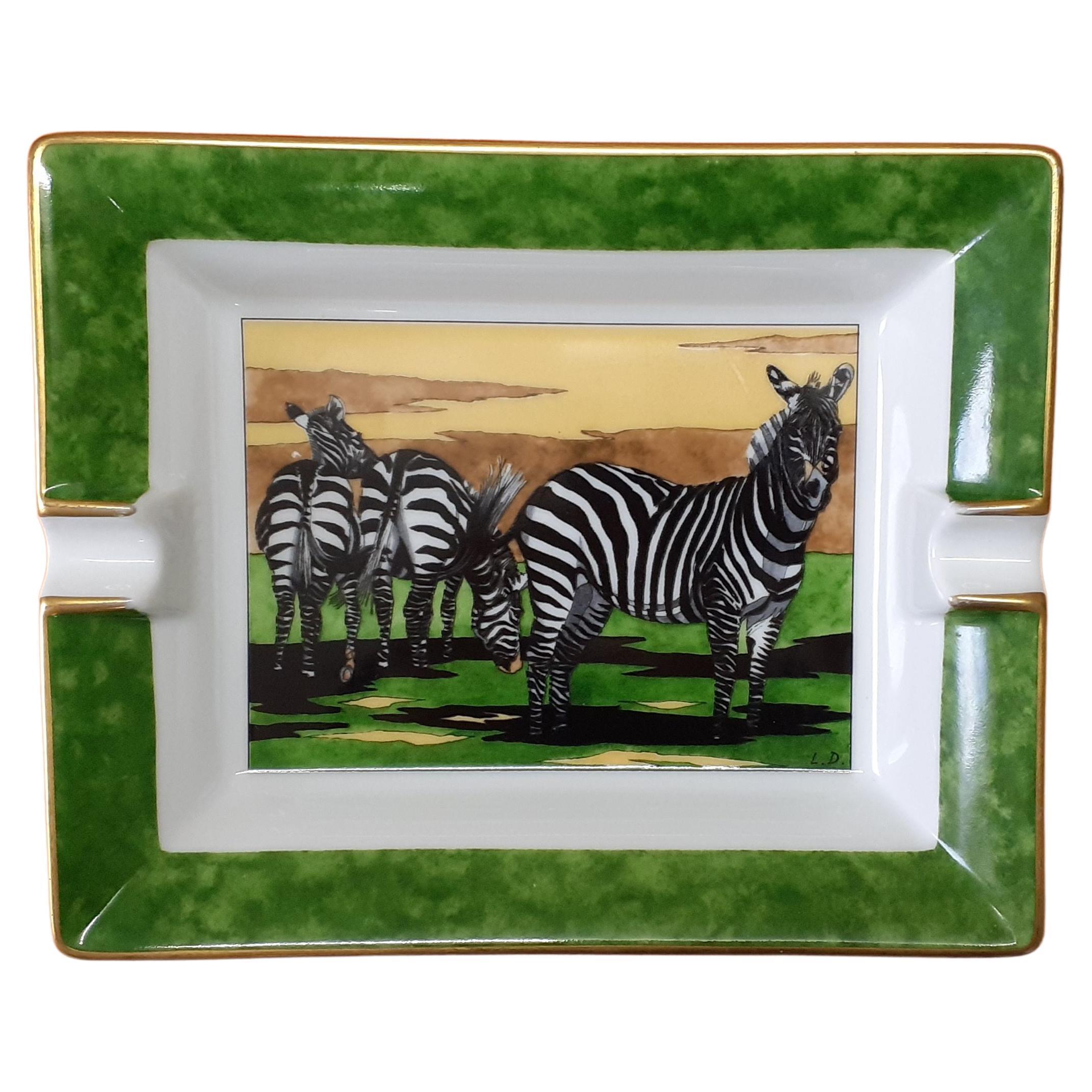 Rare Hermès Vintage Ashtray Change Tray Zebras in Porcelain