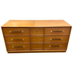 Rare Heywood Wakefield Mid-Century Modern 9 Drawer Dresser Chest of Drawers