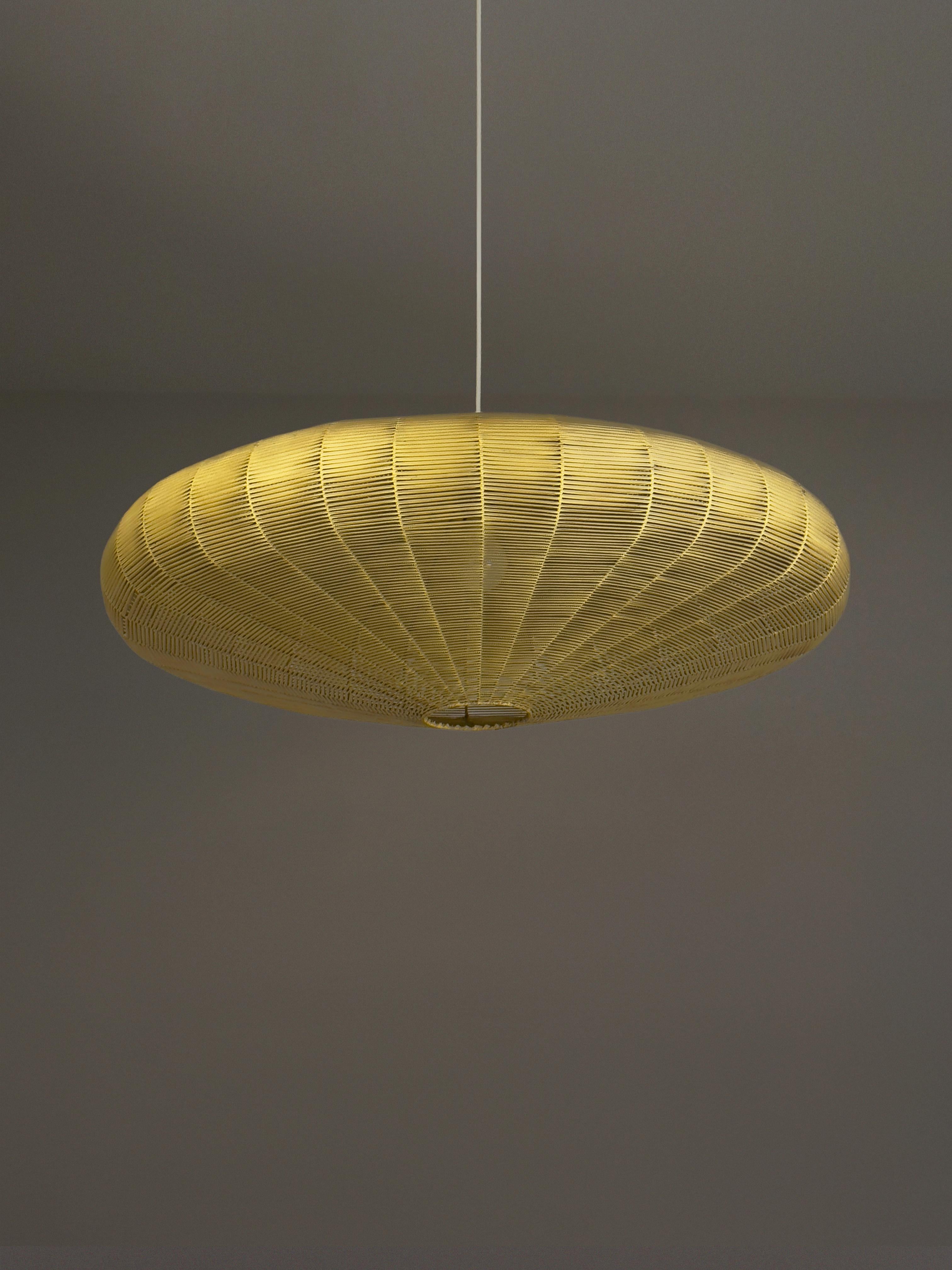 Rara lámpara colgante OVNI moderna de mediados de siglo, muy decorativa, de 80 cm de diámetro. Ita en venta 6