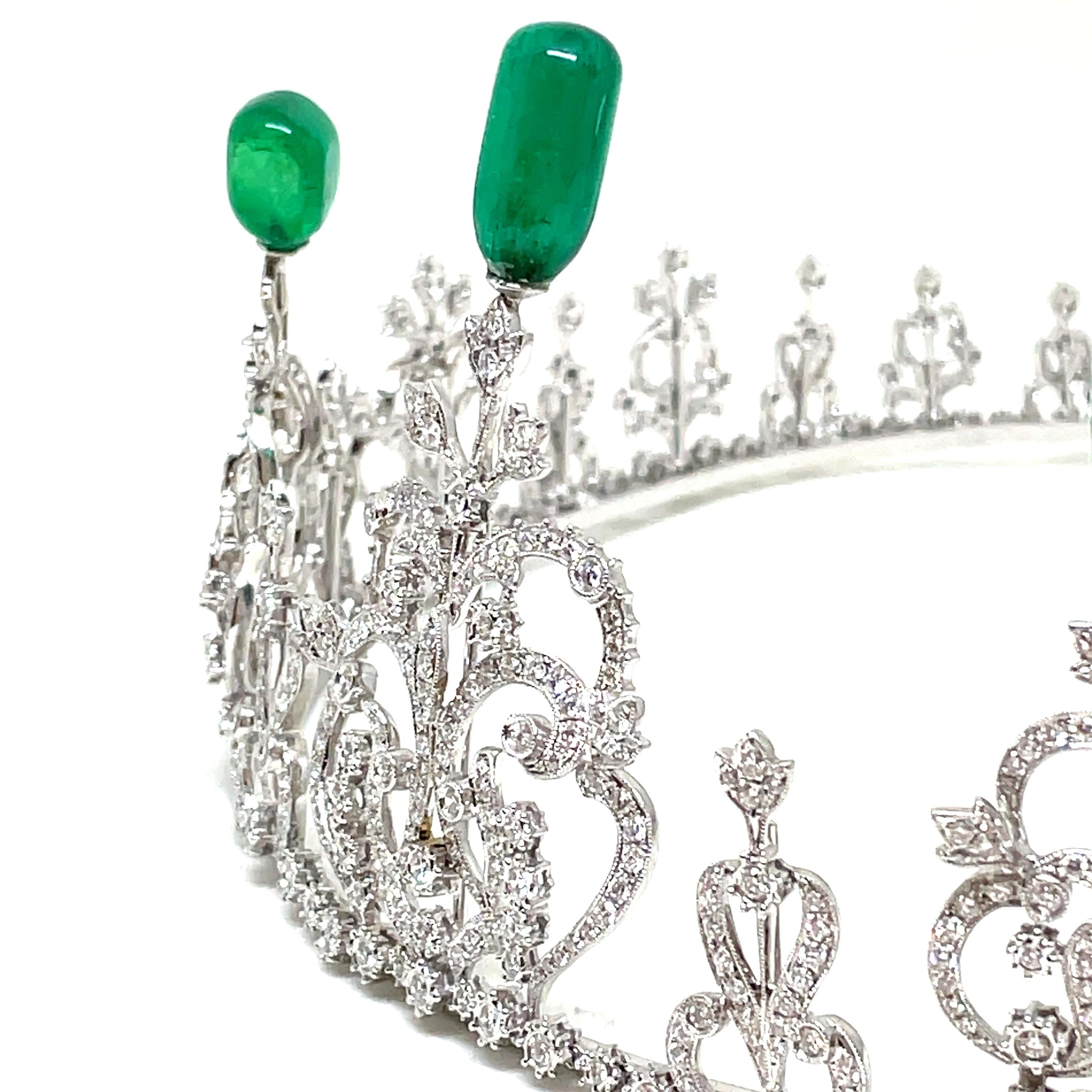 Seltener Himalaya-Gebirge-Smaragd und Diamant  Cabrio-Tiara/Halskette im Angebot 5