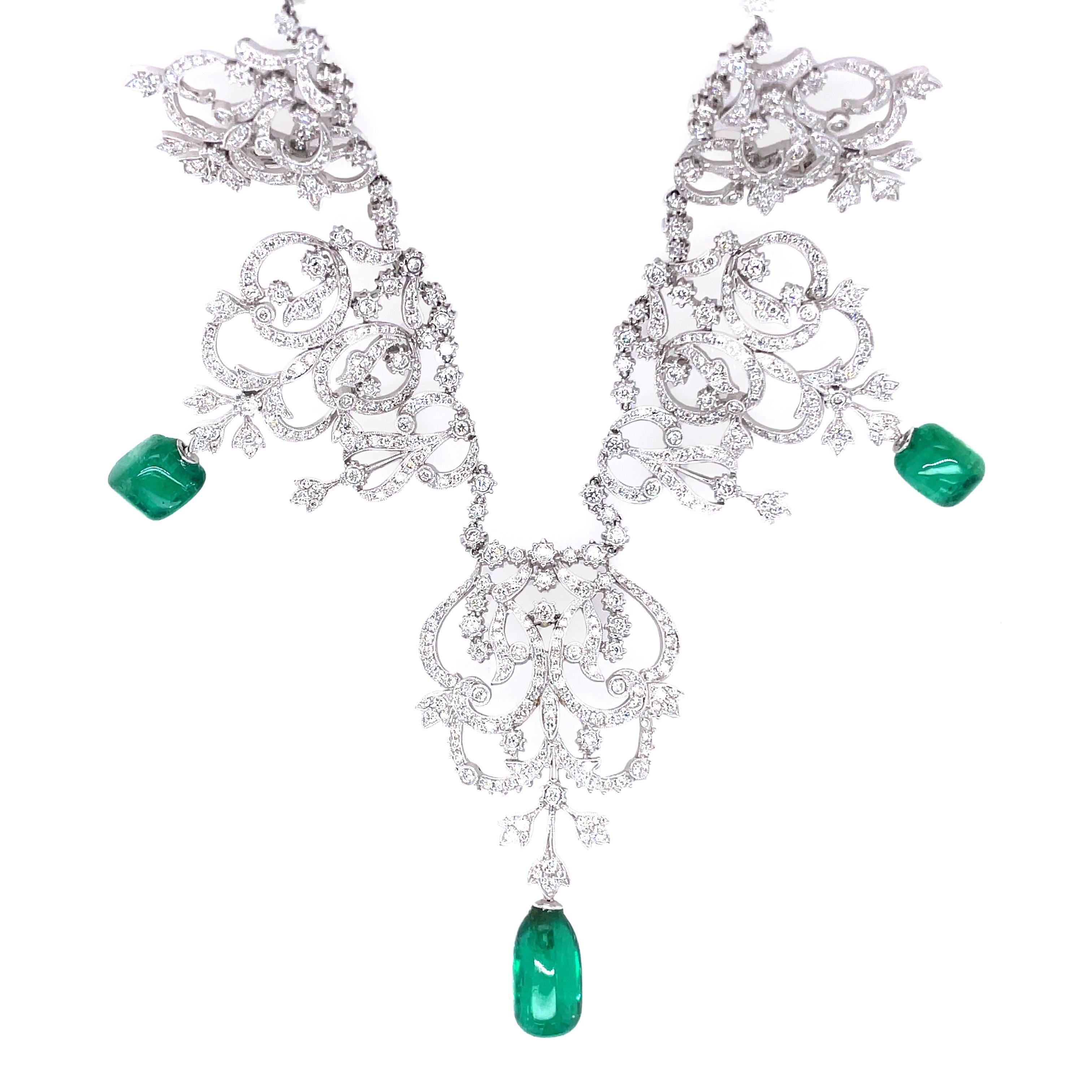 Seltener Himalaya-Gebirge-Smaragd und Diamant  Cabrio-Tiara/Halskette im Zustand „Neu“ im Angebot in Hong Kong, HK