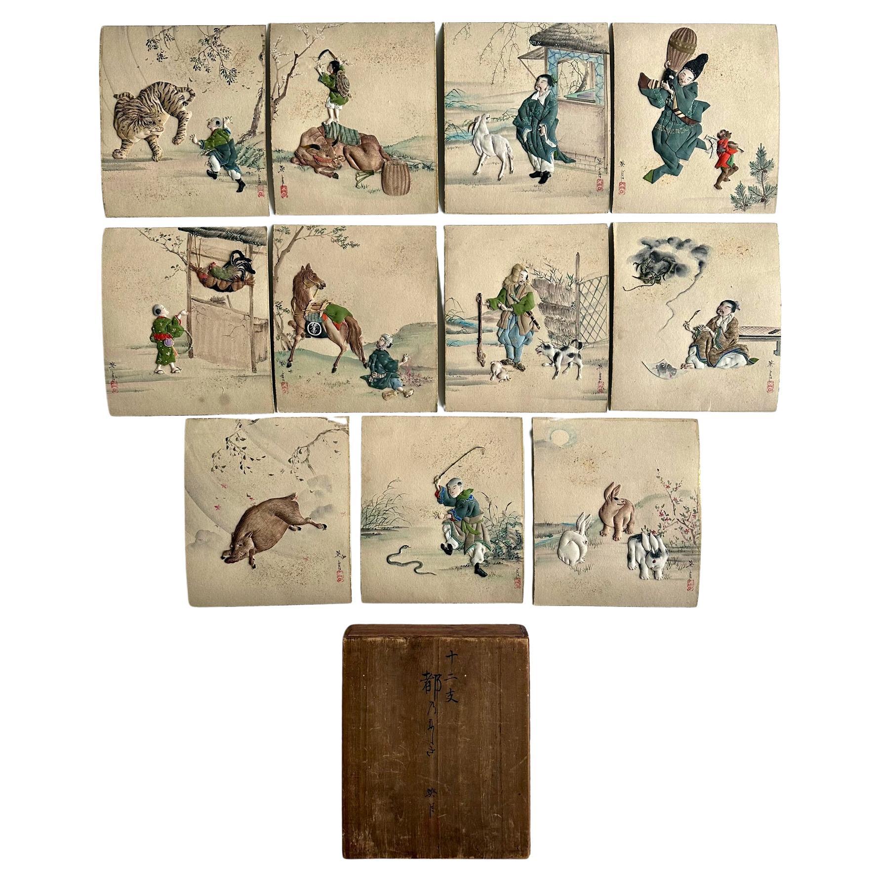Seltenes historisches japanisches Set japanischer Oshi-E-Textil-Kunsttafeln aus der Meiji-Periode