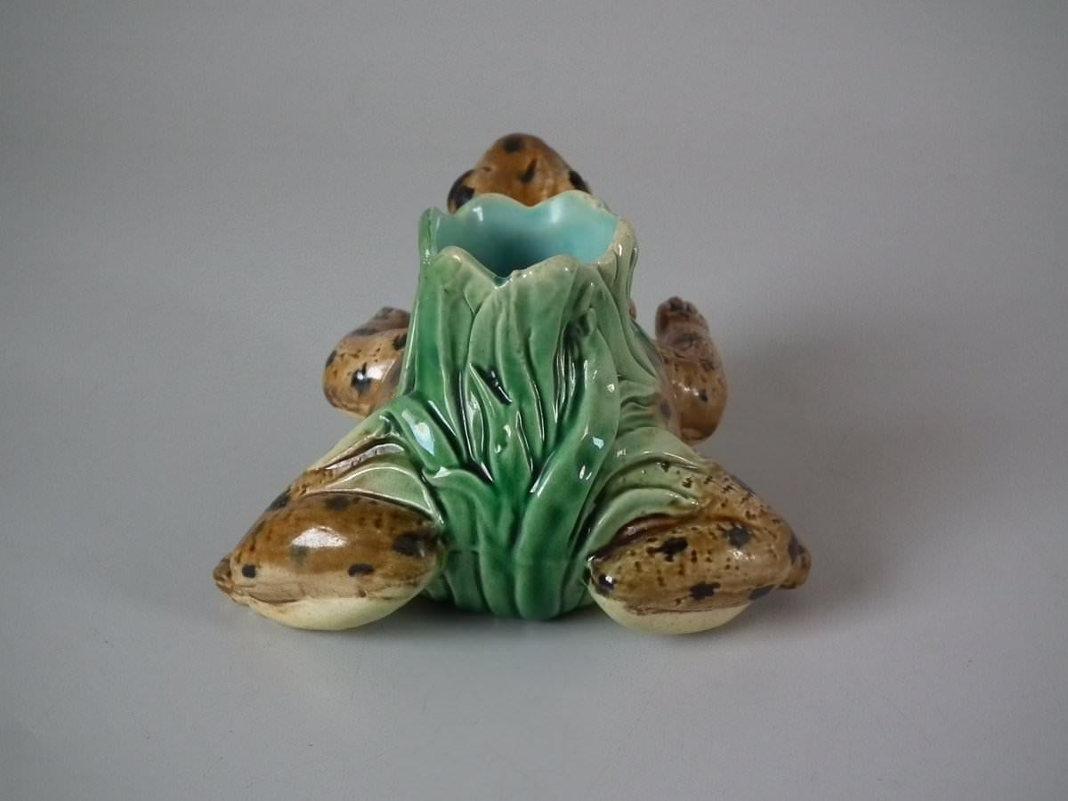 English Rare Holdcroft Majolica Frog Toothpick Holder